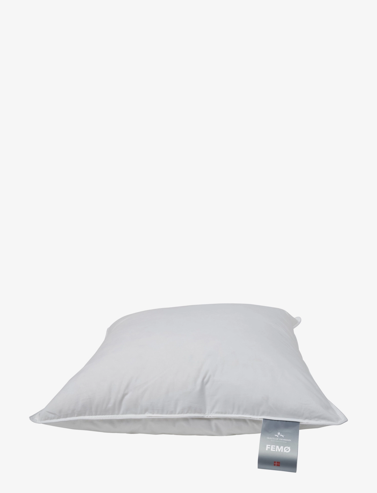 Quilts of Denmark Femø 3-Champer Pillow, 60X63 cm, White, Sengetekstiler > Puder, Unisex