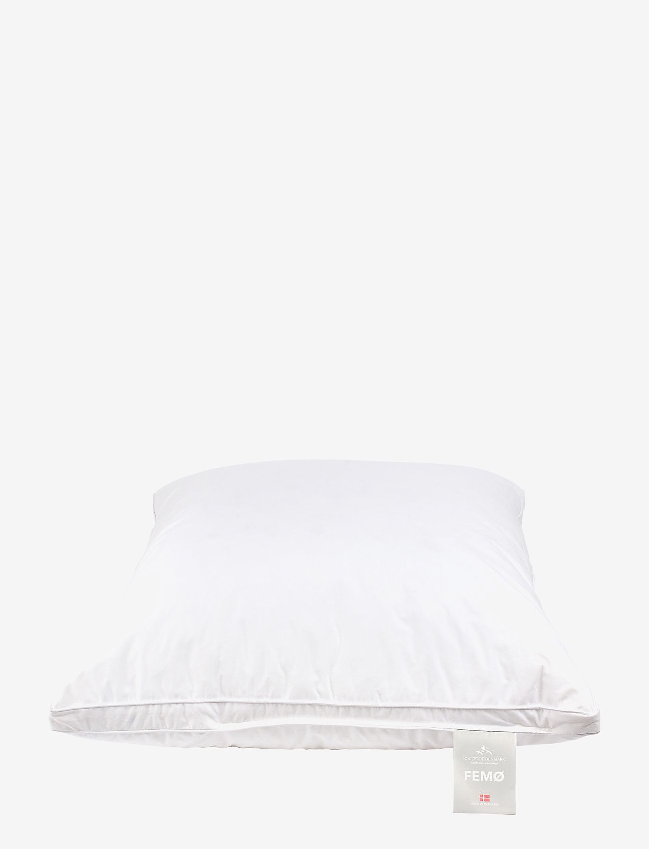Quilts of Denmark - FEMØ 3-champer (panel) pillow - puder - white - 0