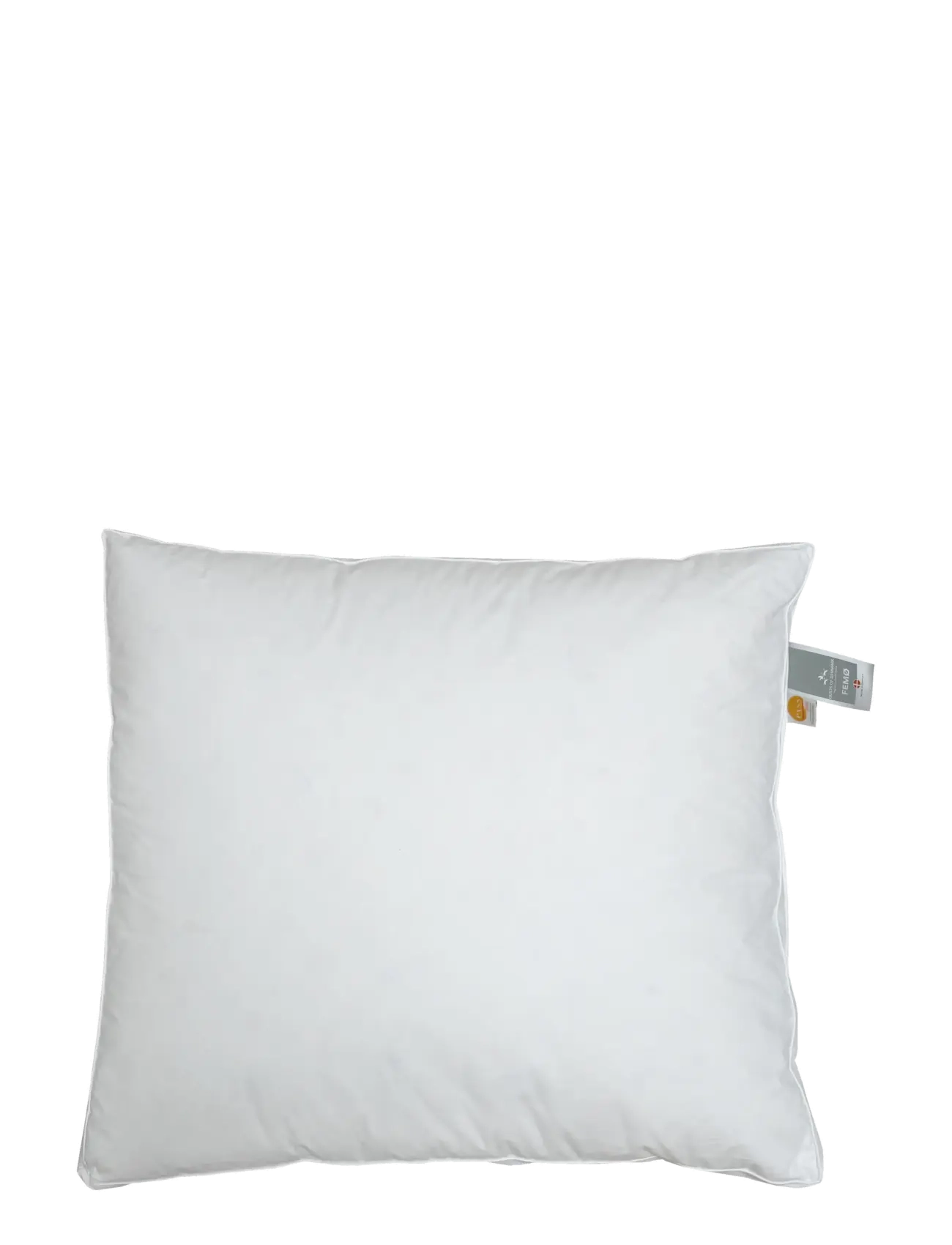 Quilts of Denmark - FEMØ 3-champer (panel) pillow - hovedpuder - white - 1