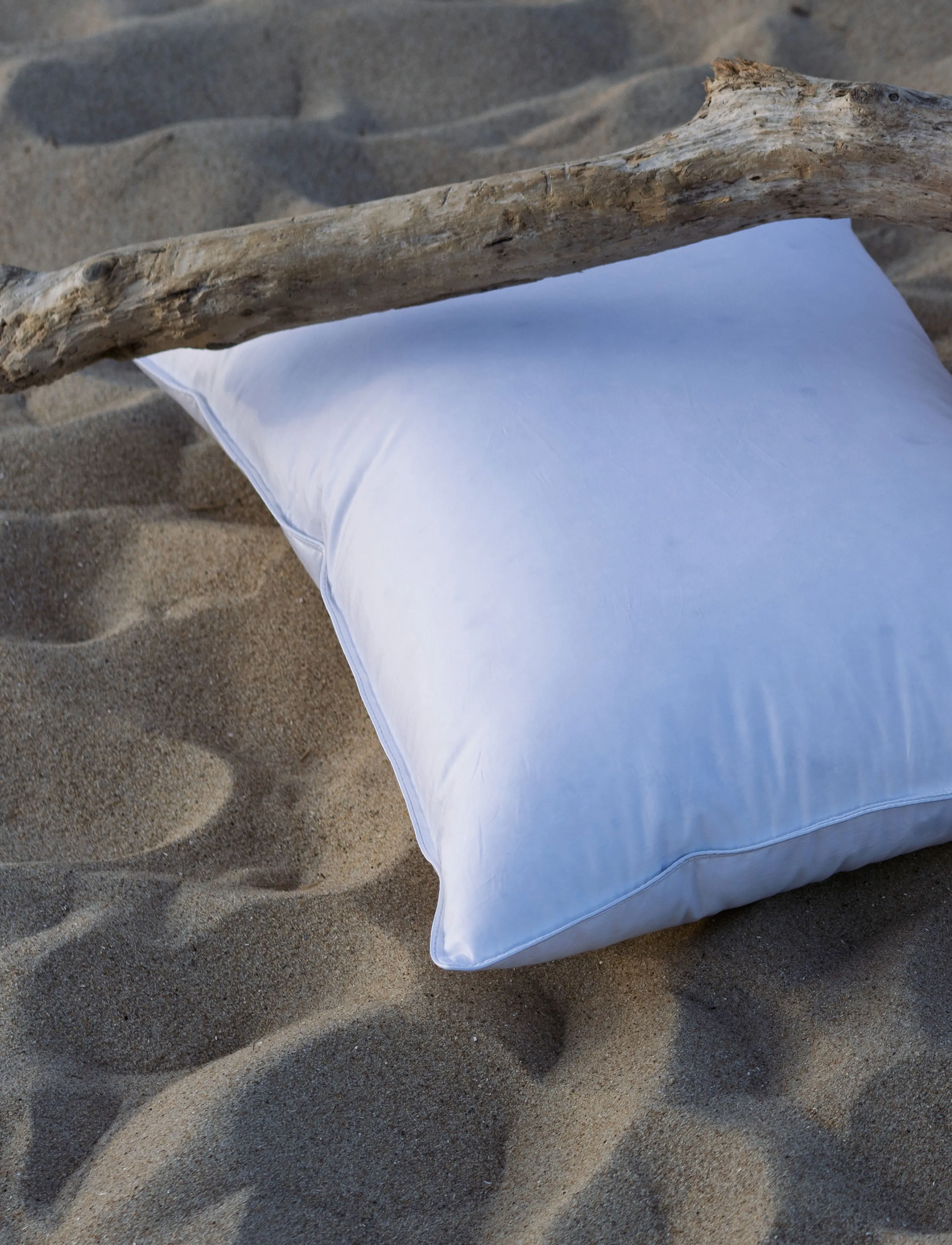 Quilts of Denmark - AARØ - puder - white - 2