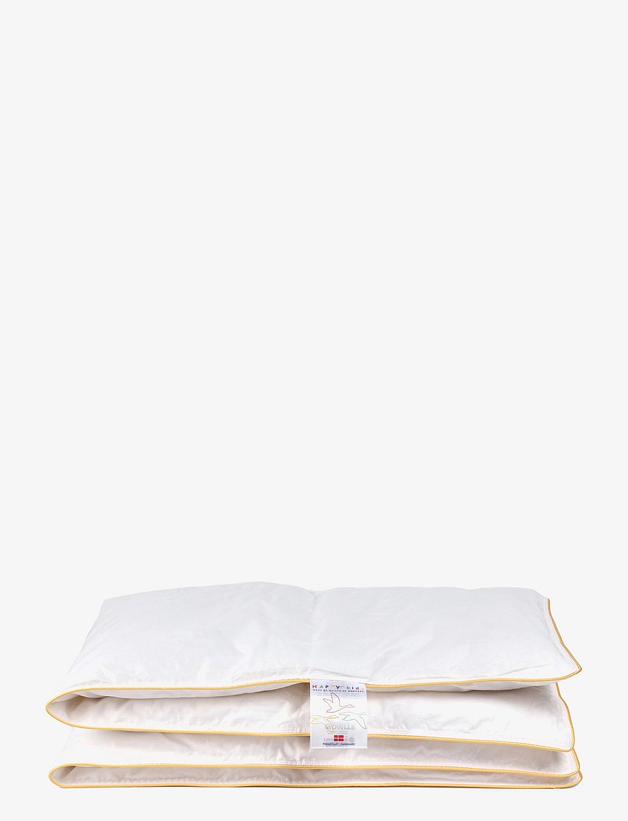 Quilts of Denmark - Happy Kids Baby Duvet - puder og dyner - white - 1