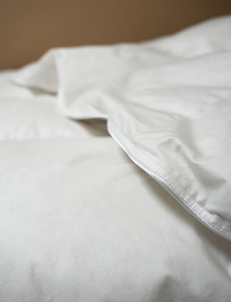 Quilts of Denmark - FEMØ - dyner - white - 5