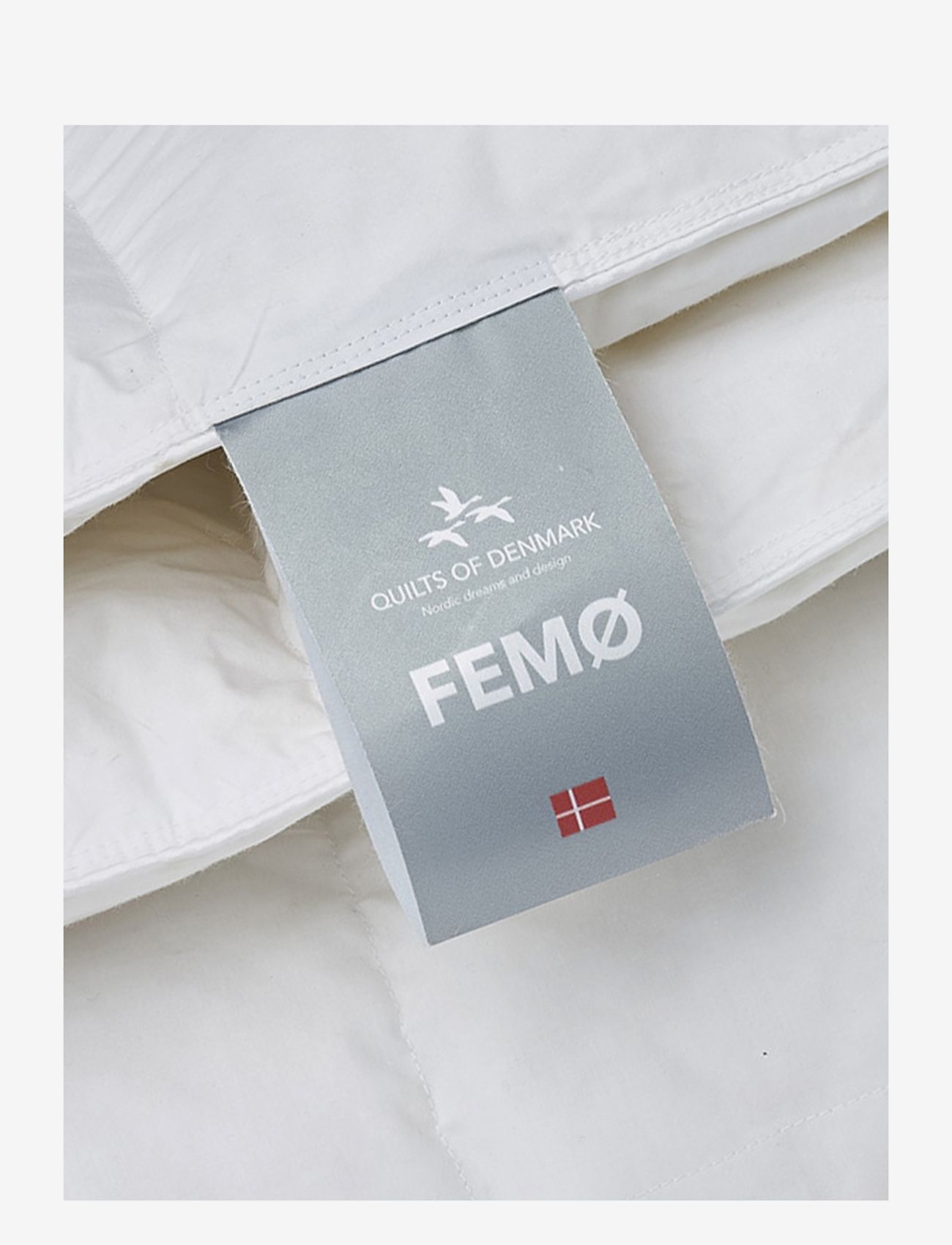 Quilts of Denmark - FEMØ - täcken - white - 1