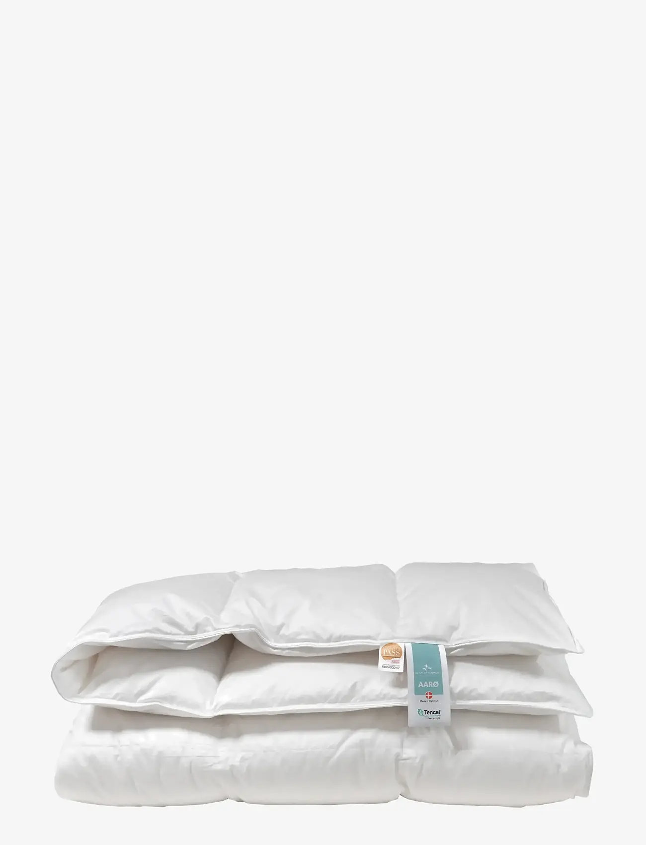 Quilts of Denmark - AARØ - dyner - white - 1