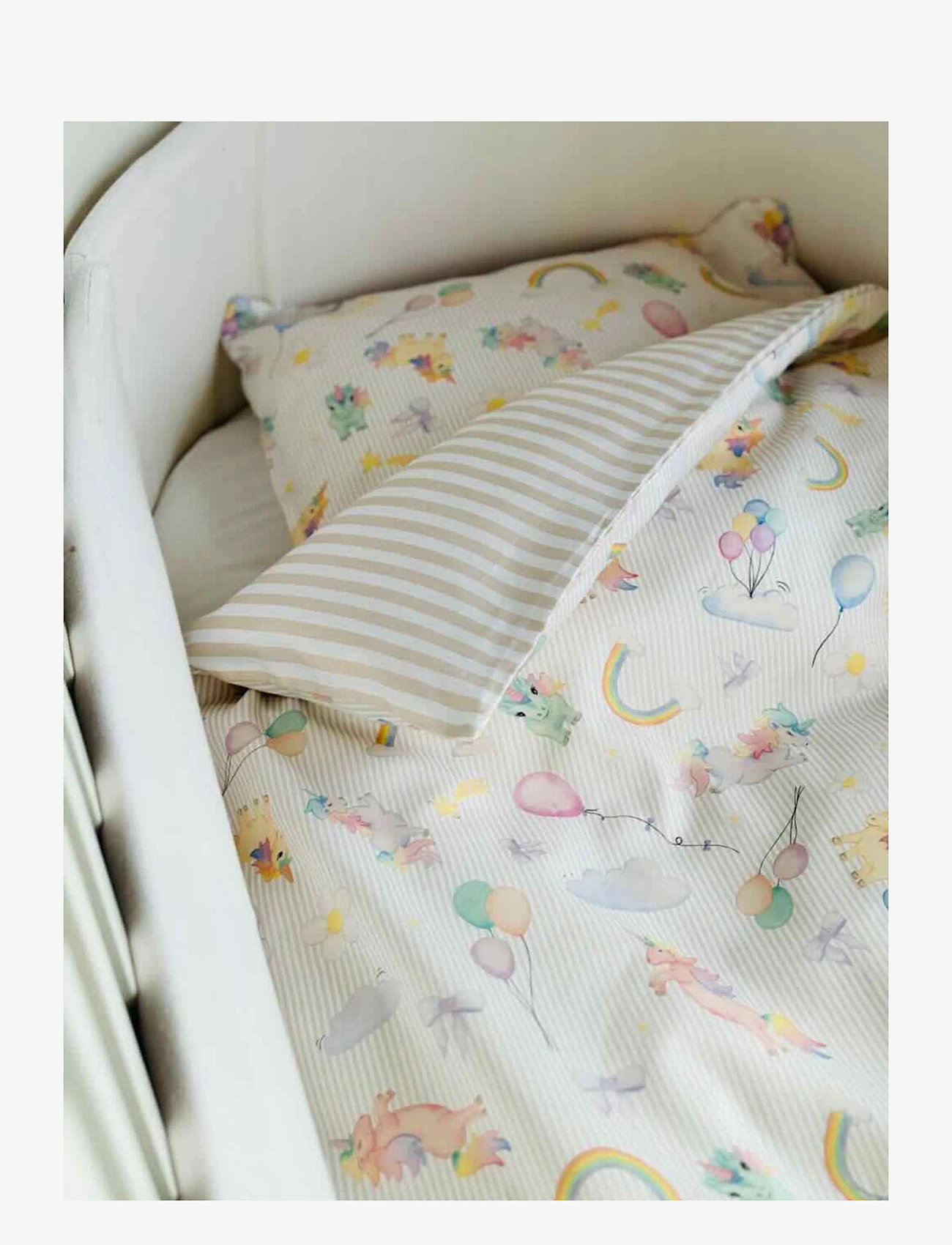 Quilts of Denmark - Unicorn - bed sets - multi coloured - 3
