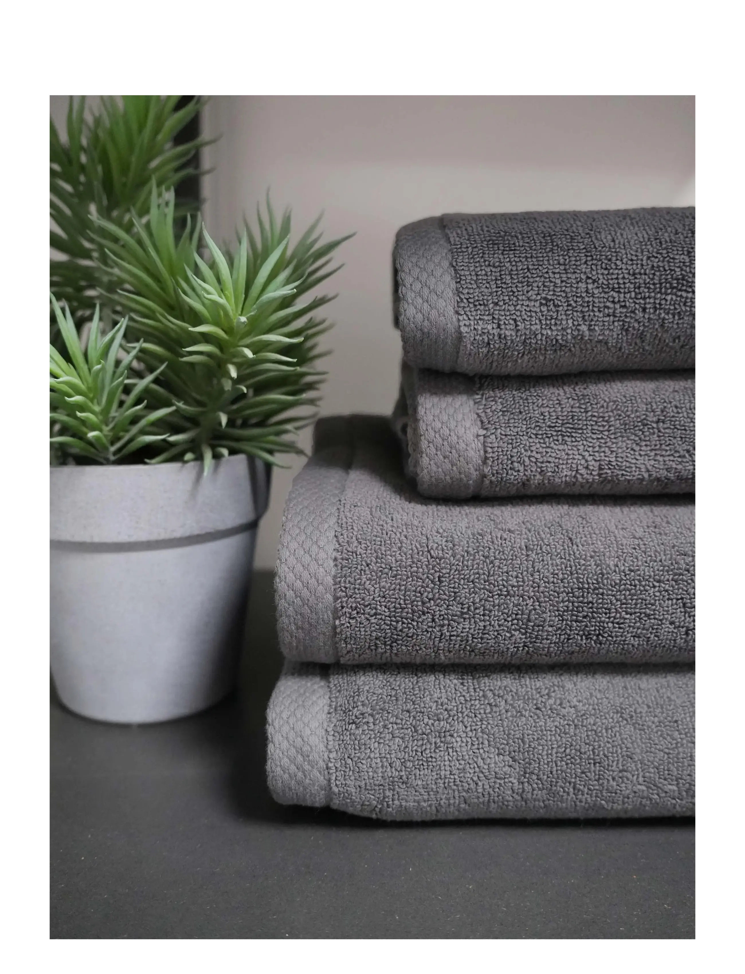 Quilts of Denmark - Pure Sleep Towel Dark Grey 4-pack - vaskeklude - grey - 4
