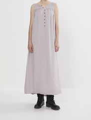 Rabens Saloner - Thinna - Cotton Button front long d - summer dresses - mouse - 2