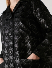 Rabens Saloner - Celine - Supersized coat - ploni paltai - black - 3