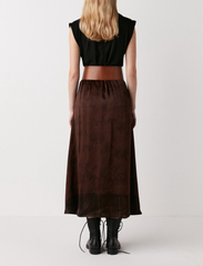 Rabens Saloner - Zu - Framework drawstring skirt - midi kjolar - brown combo - 2