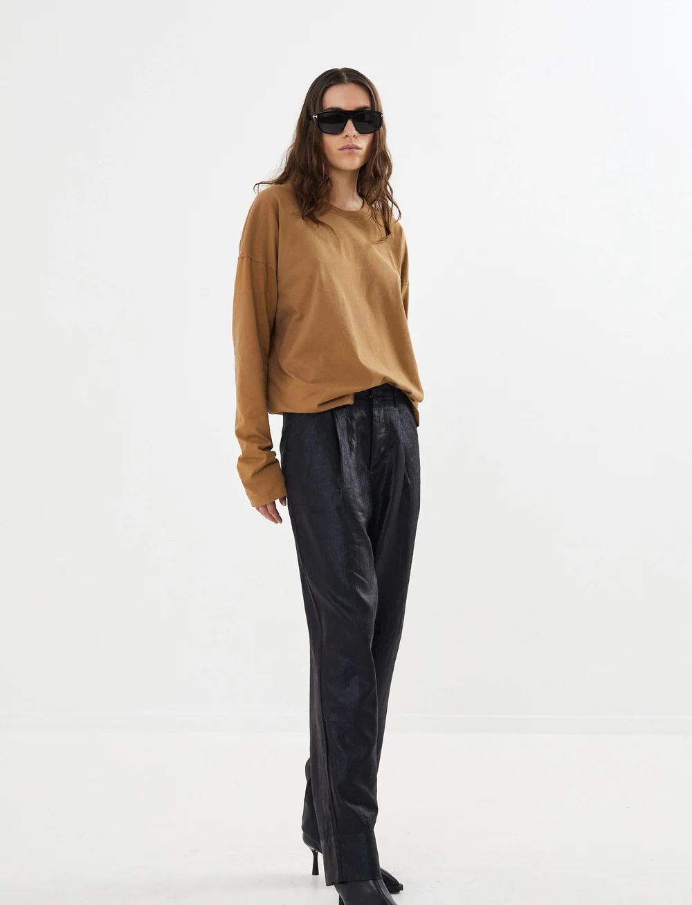 Rabens Saloner - Glazed pleat pants - Raina - leinenhosen - black - 0