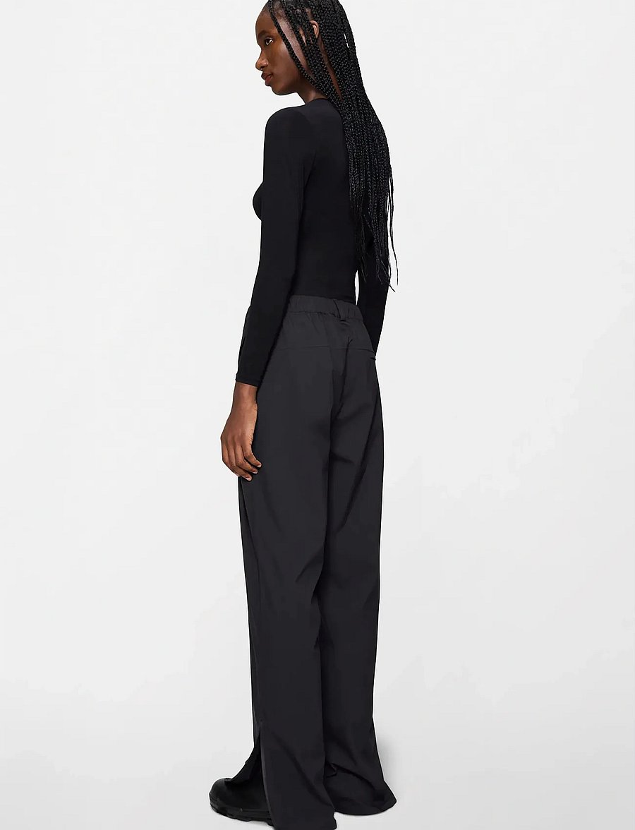 Rains - Suva Hardshell Pants Regular W3 - vabaaja püksid - black - 4