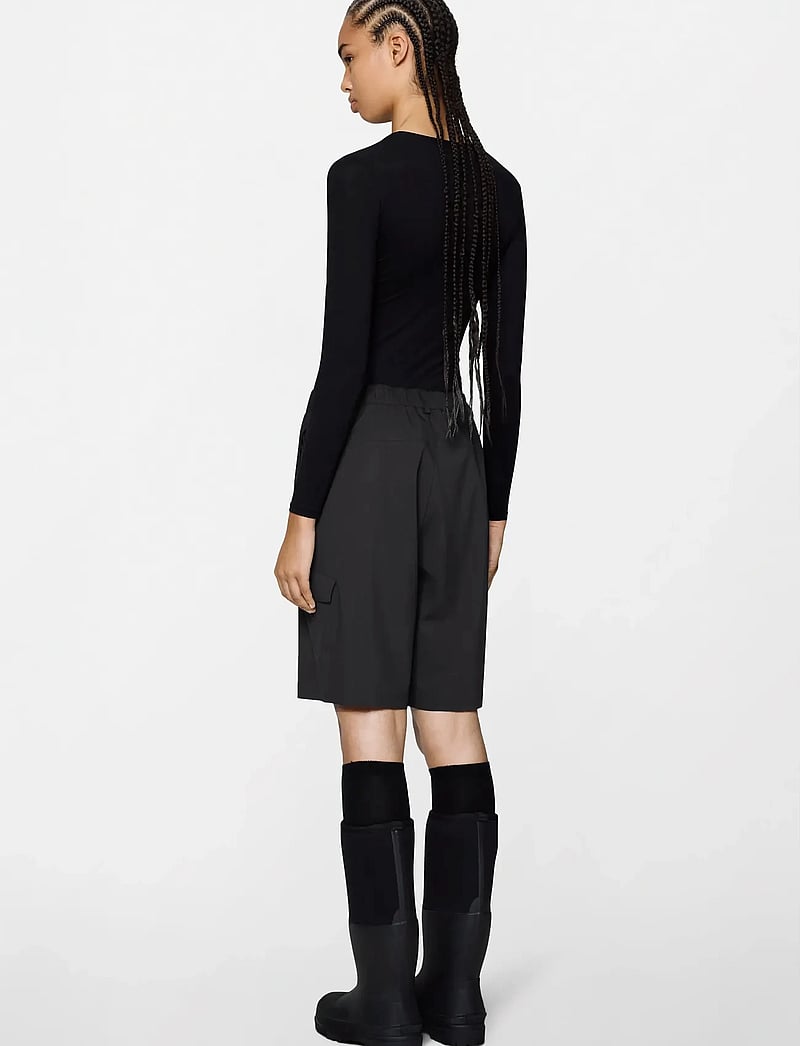 Rains - Suva Hardshell Shorts W3 - lühikesed kargopüksid - black - 3