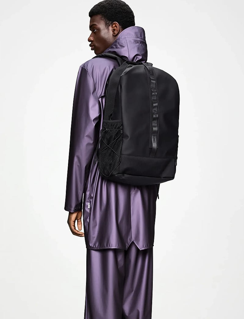 Rains - Trail Clip Front Backpack W3 - vandtætte tasker - black - 0