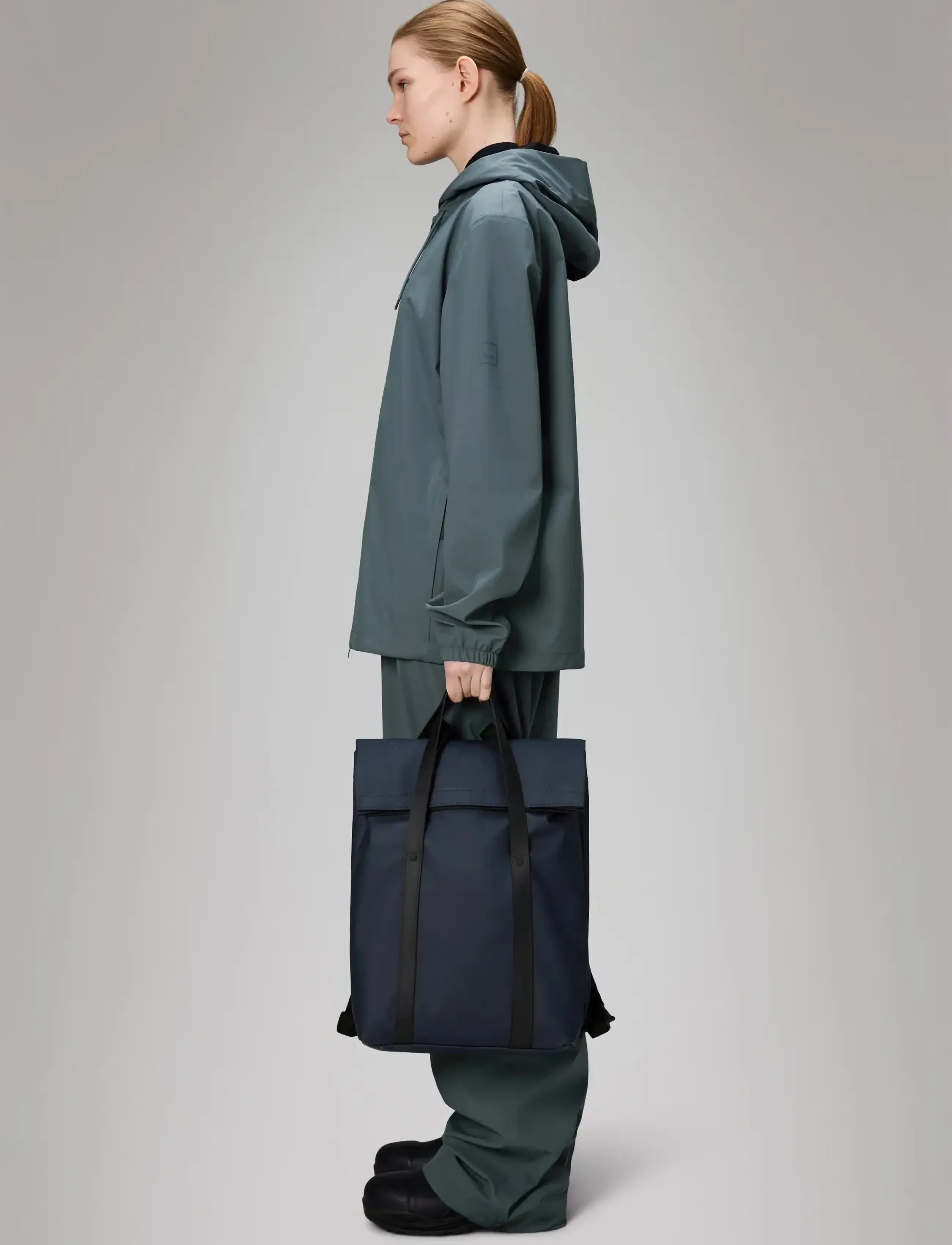 Rains 2 Way Tote Backpack W3, One Size, Bags, Marineblau - Backpacks, Frauen