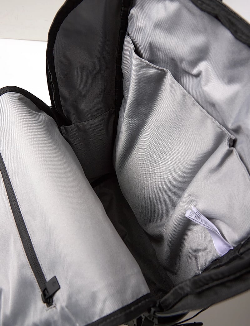 Rains - Texel Cargo Backpack W3 - waterdichte tassen - green - 5