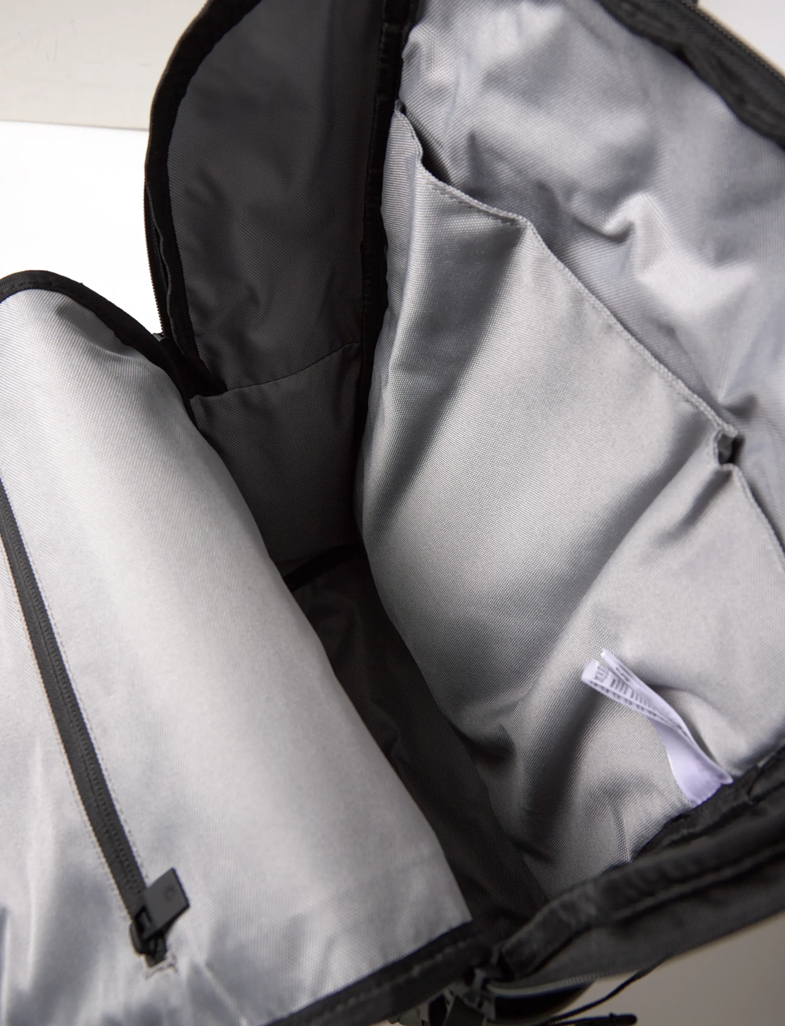 Rains - Texel Cargo Backpack W3 - nutikad seljakotid - green - 4