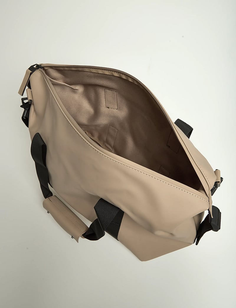 Rains - Hilo Weekend Bag Small W3 - vanntette bager - beige - 3
