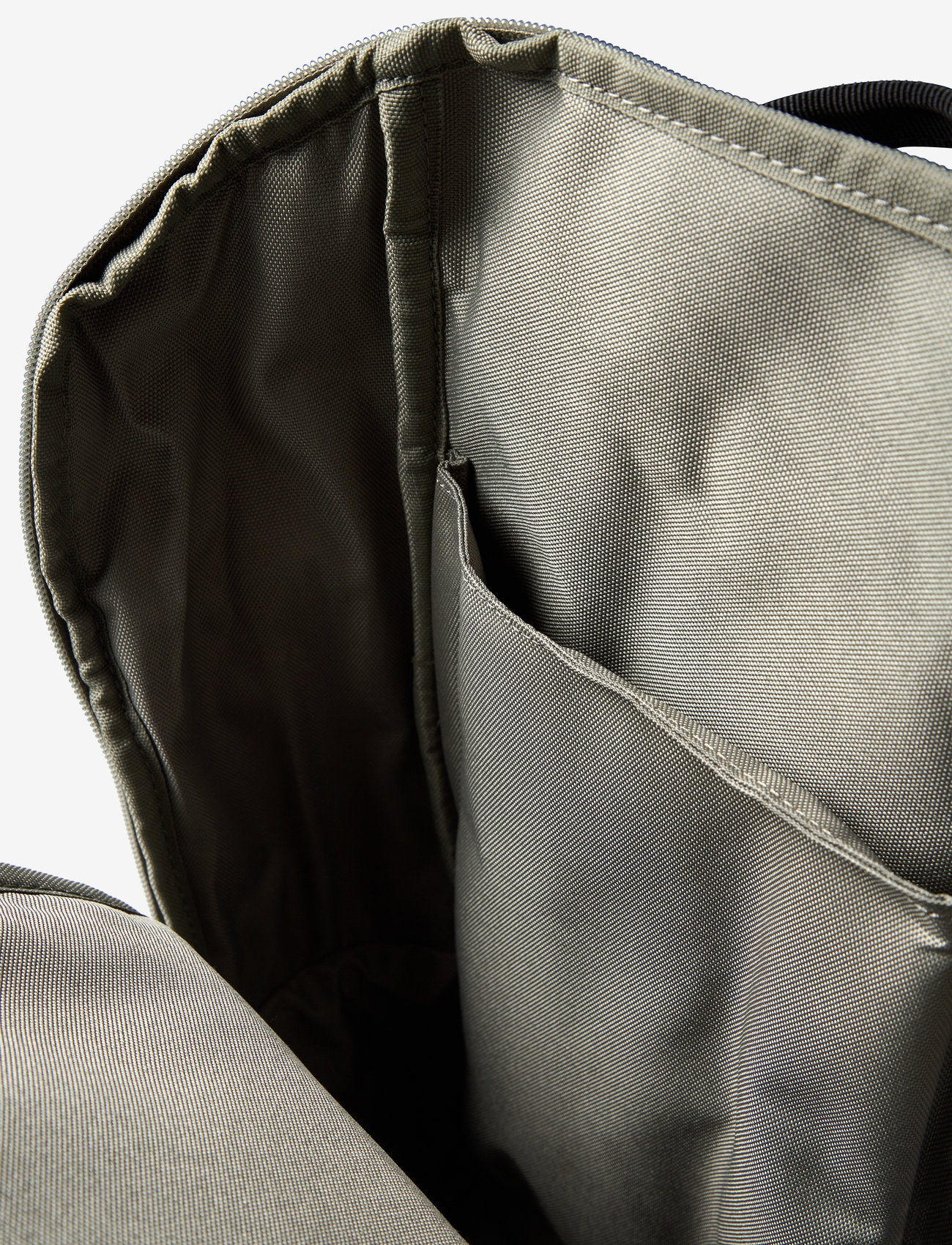 Rains - Trail Cargo Backpack W3 - accessories - drift - 3