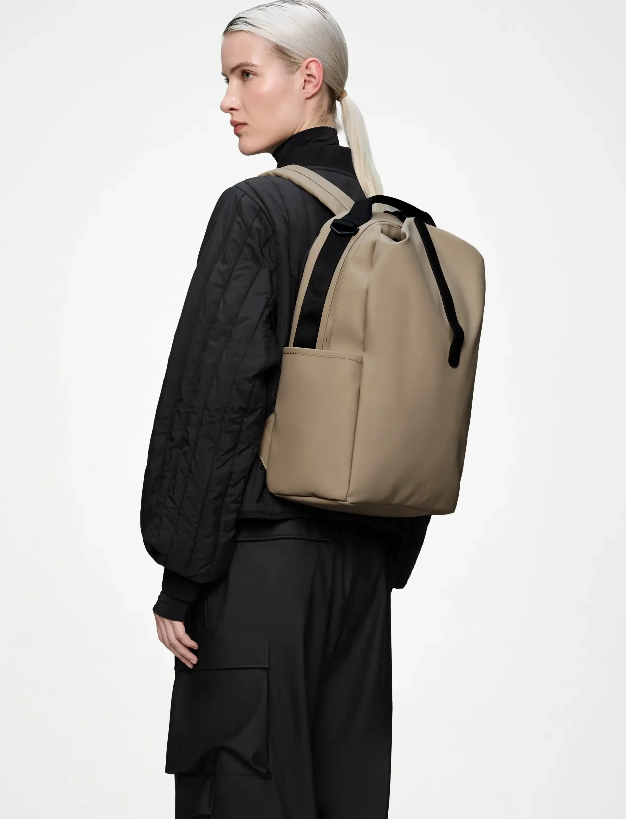 Rains Clip Front Backpack W3, One Size, Bags, Beige - Backpacks, Frauen