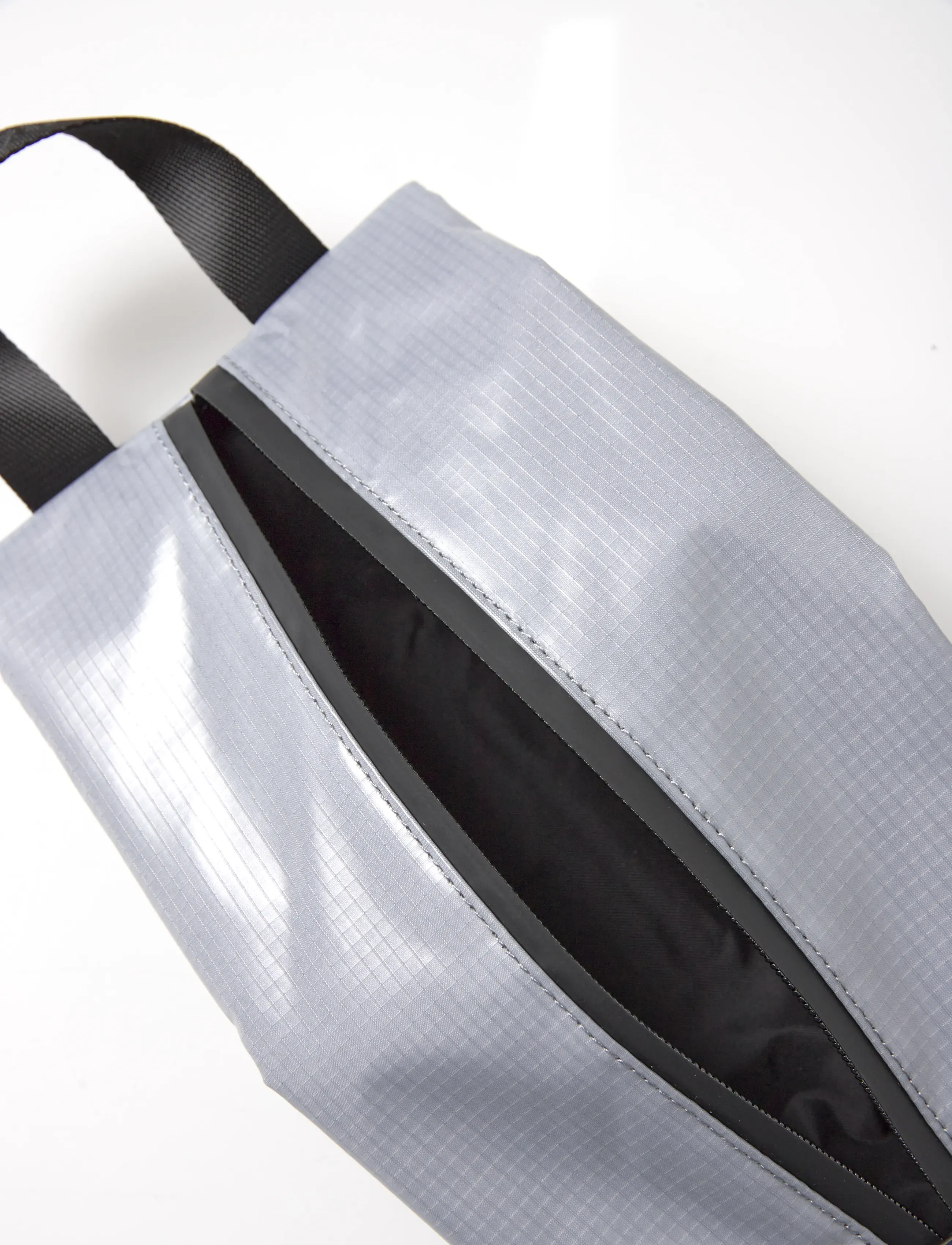 Rains - Sibu Wash Bag W3 - veekindlad kotid - pool - 5