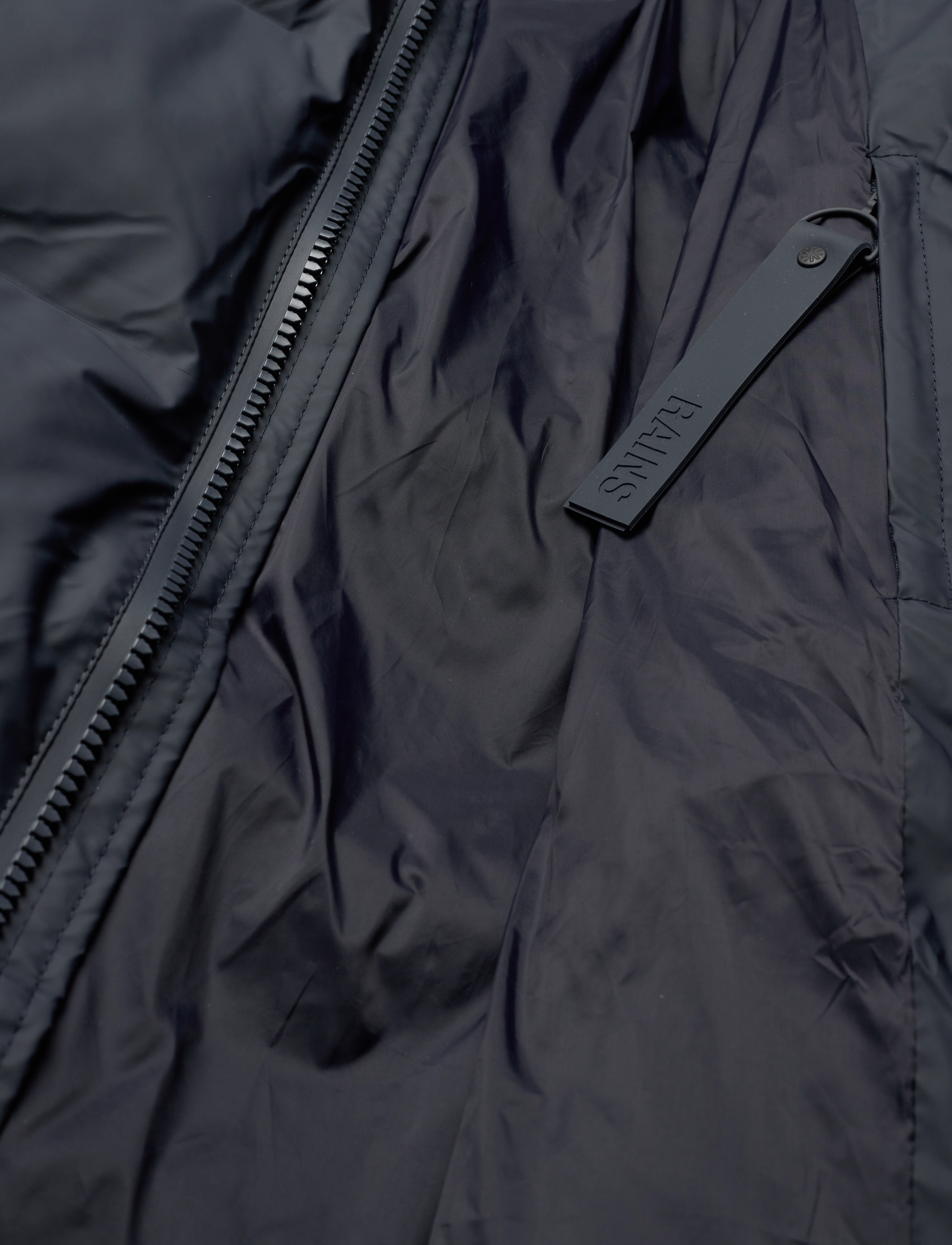 Rains - Long Puffer Jacket - 47 navy - 4