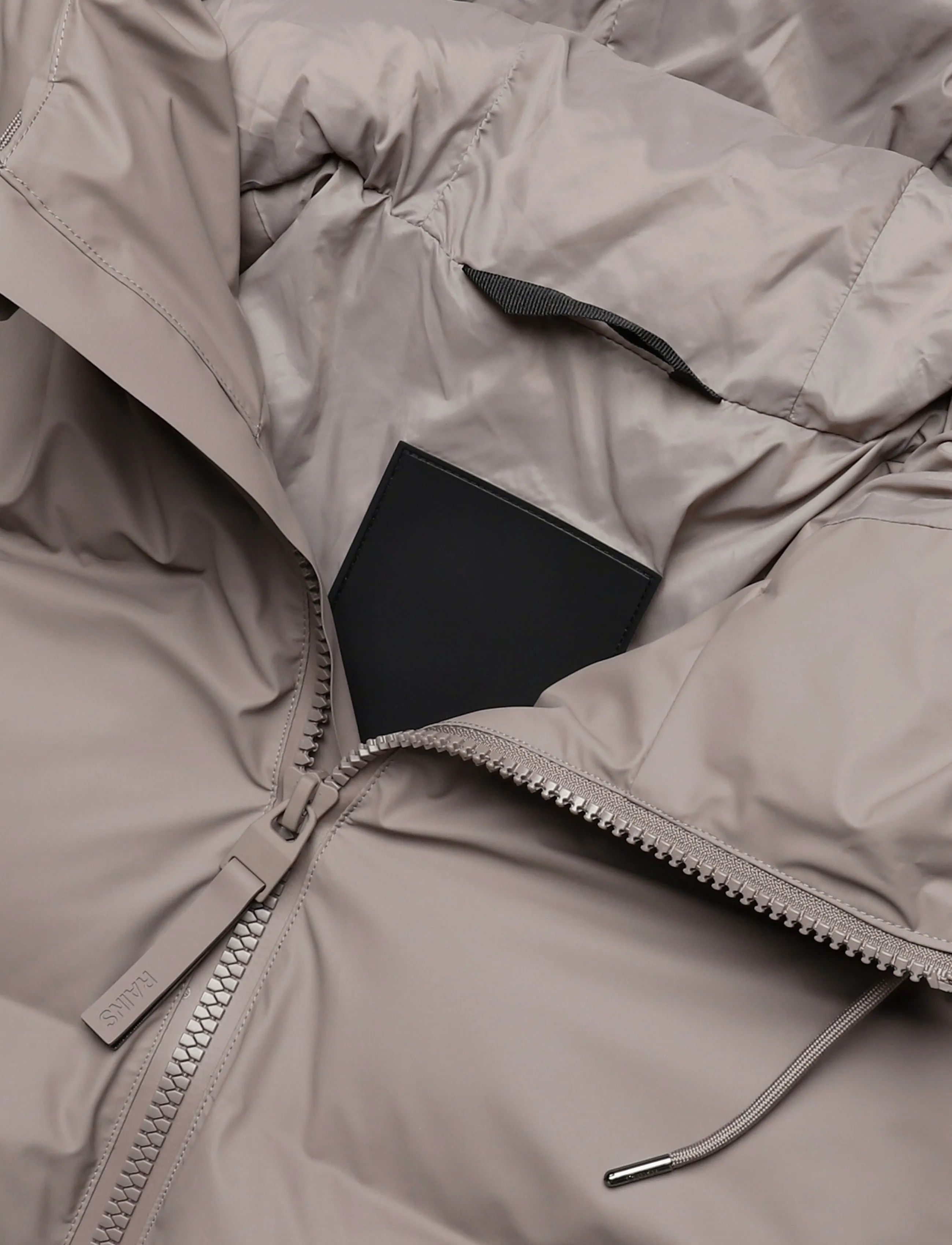 Rains - Alta Short Puffer Jacket W3T3 - talvejoped - cinder - 2