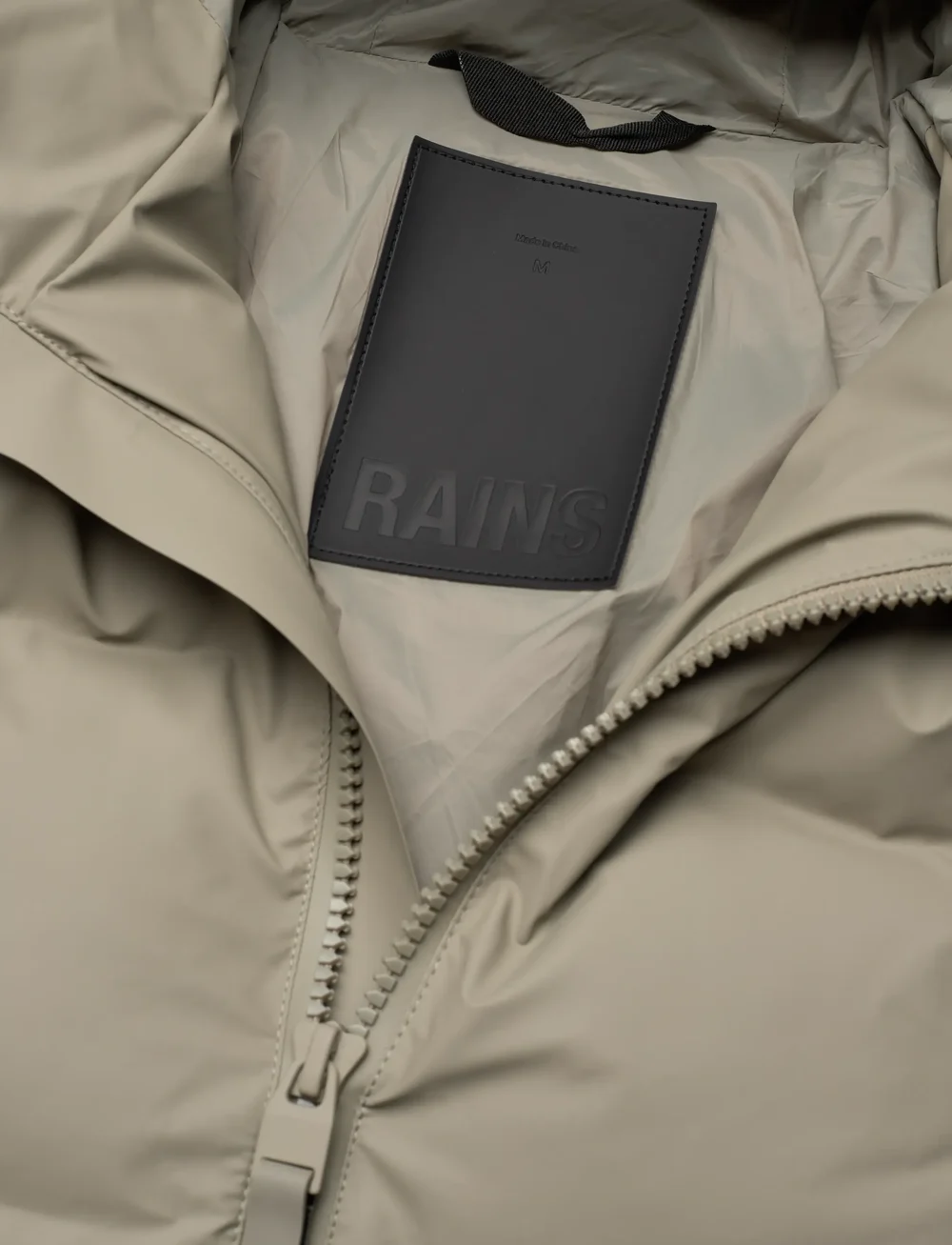 Rains - Alta Long Puffer Cargo Jacket W3T4 - gefütterte jacken - drift - 2