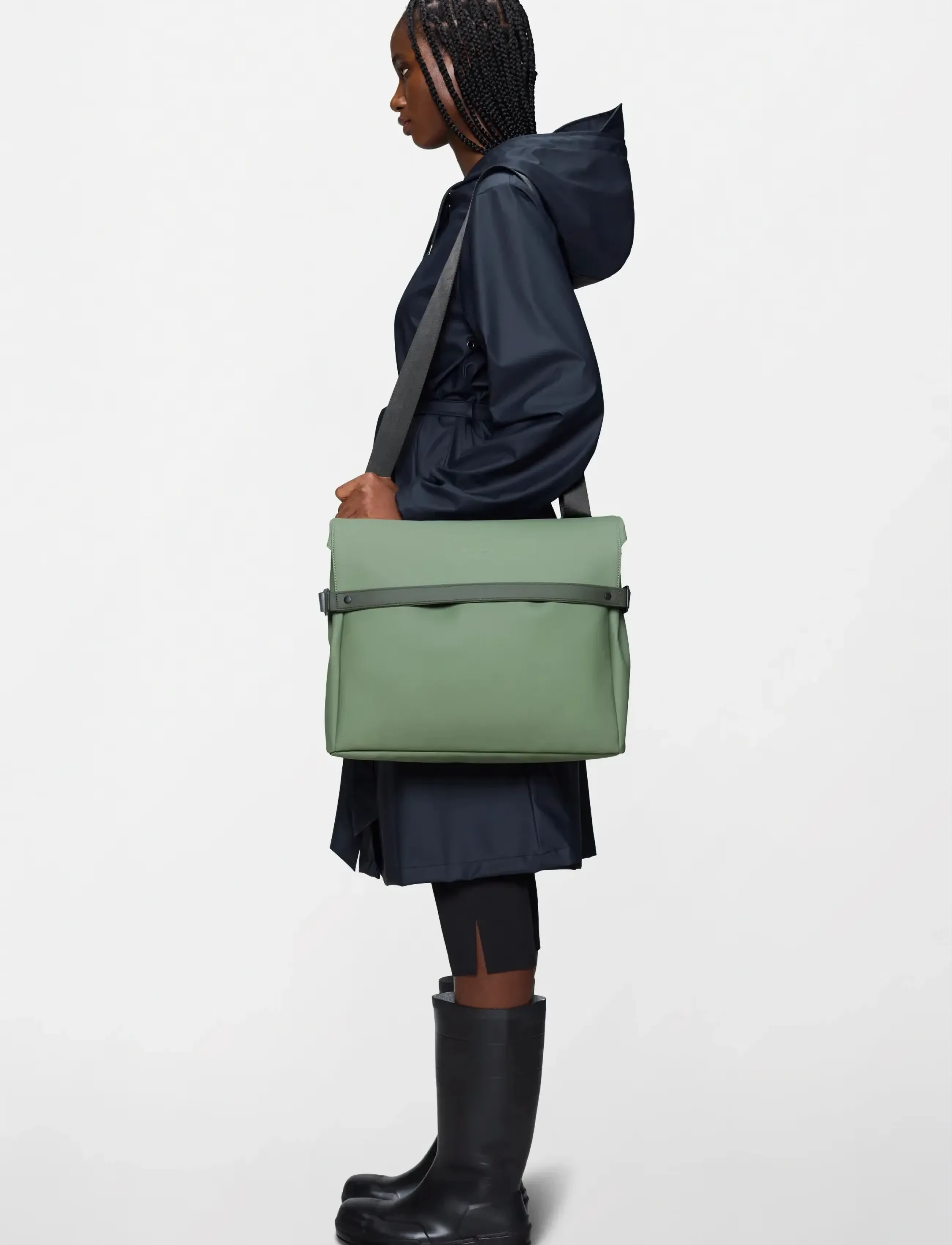 Rains - OTG Messenger Bag W3 - waterproof bags - well - 4