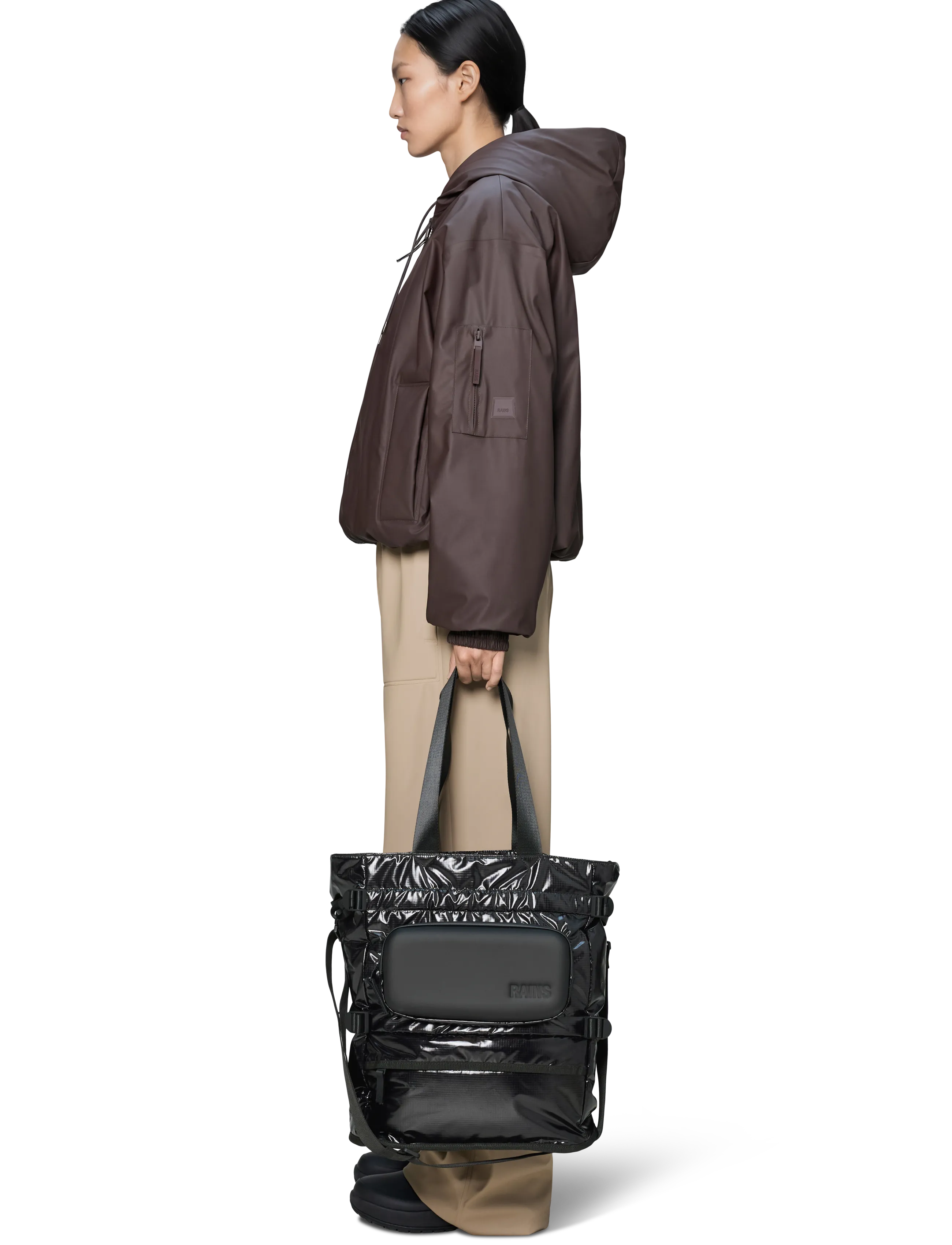 Rains - Sibu Shield Tote Bag W3 - tote bags - black - 3