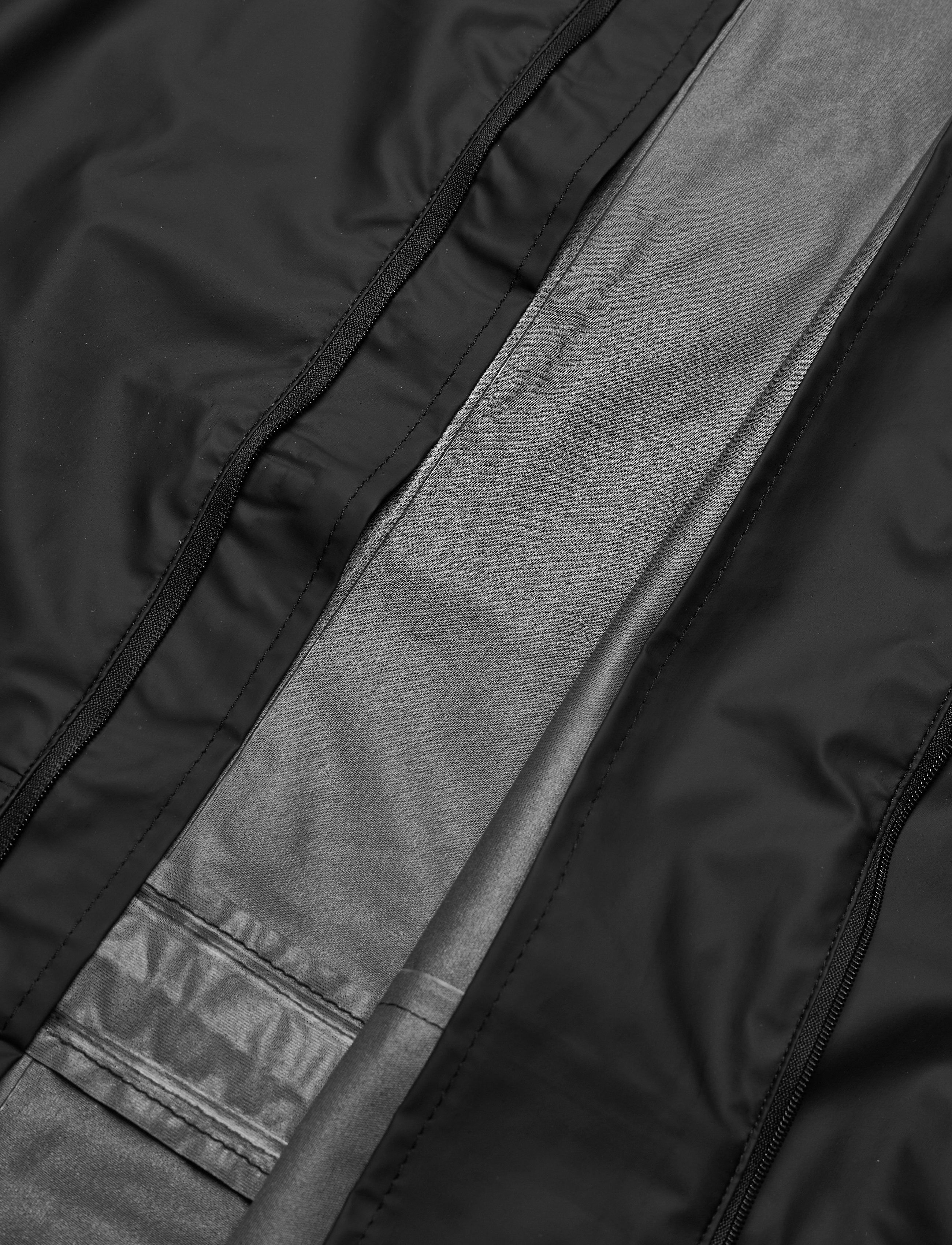 Rains - Ultralight Tracksuit Jacket - 01 black - 5