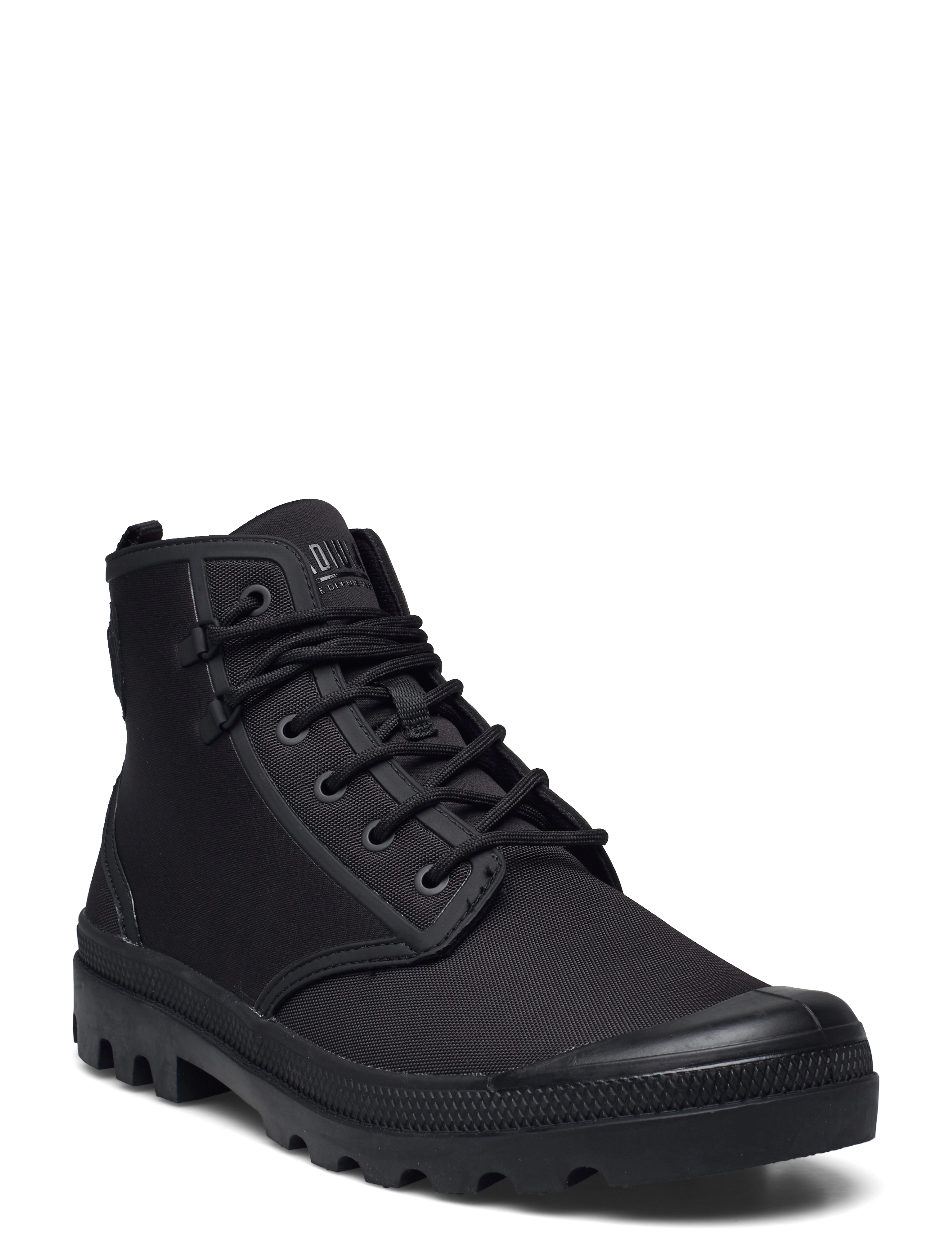 01 BLACK