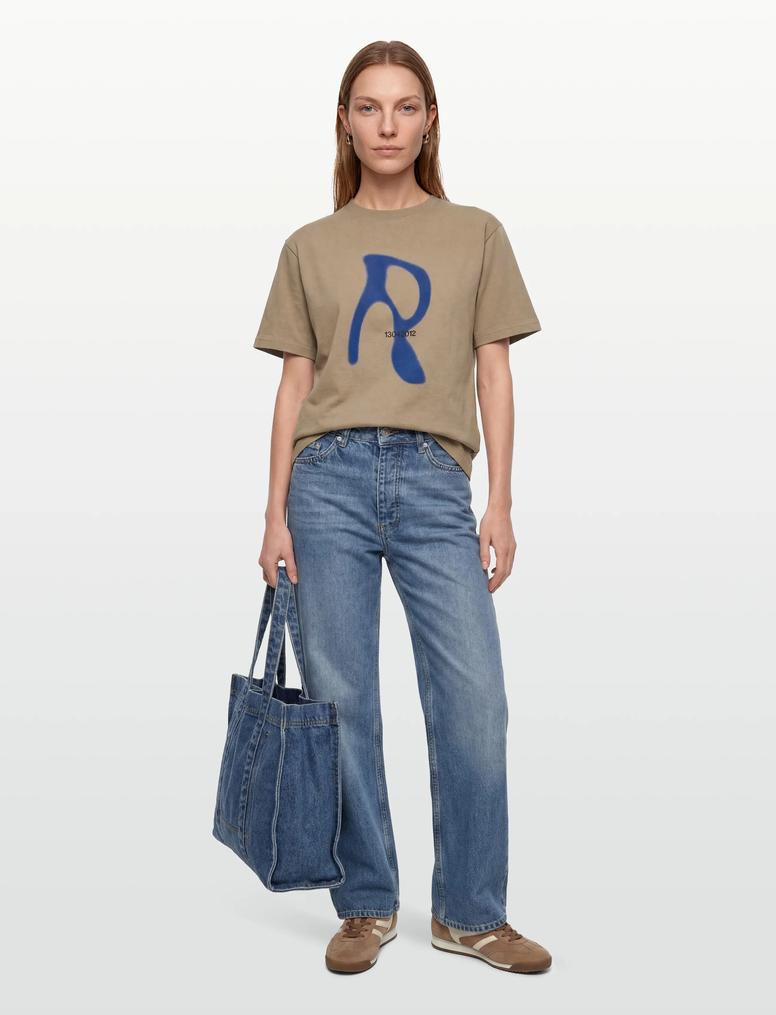 Rains - Classic T-shirt Blurred - short-sleeved t-shirts - fawn - 4