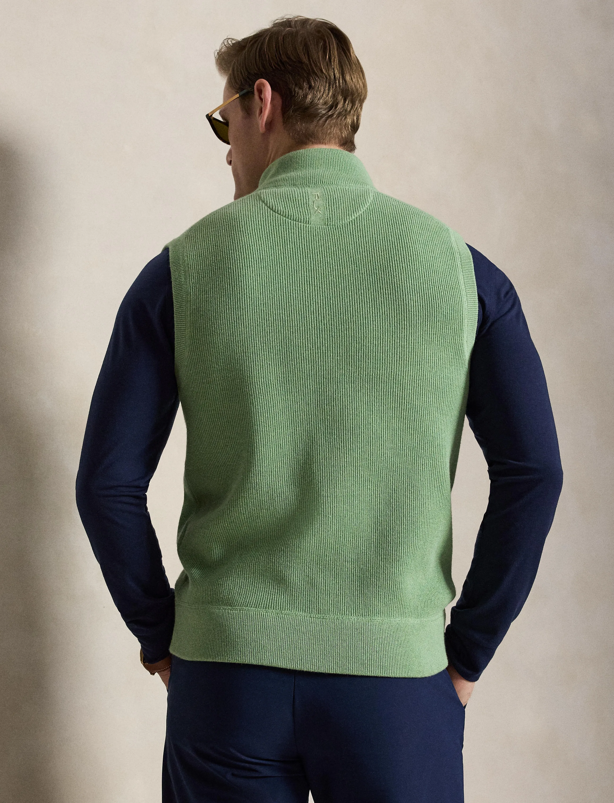 Ralph Lauren Golf - 785A98002002 - vests - jade's diary - 5