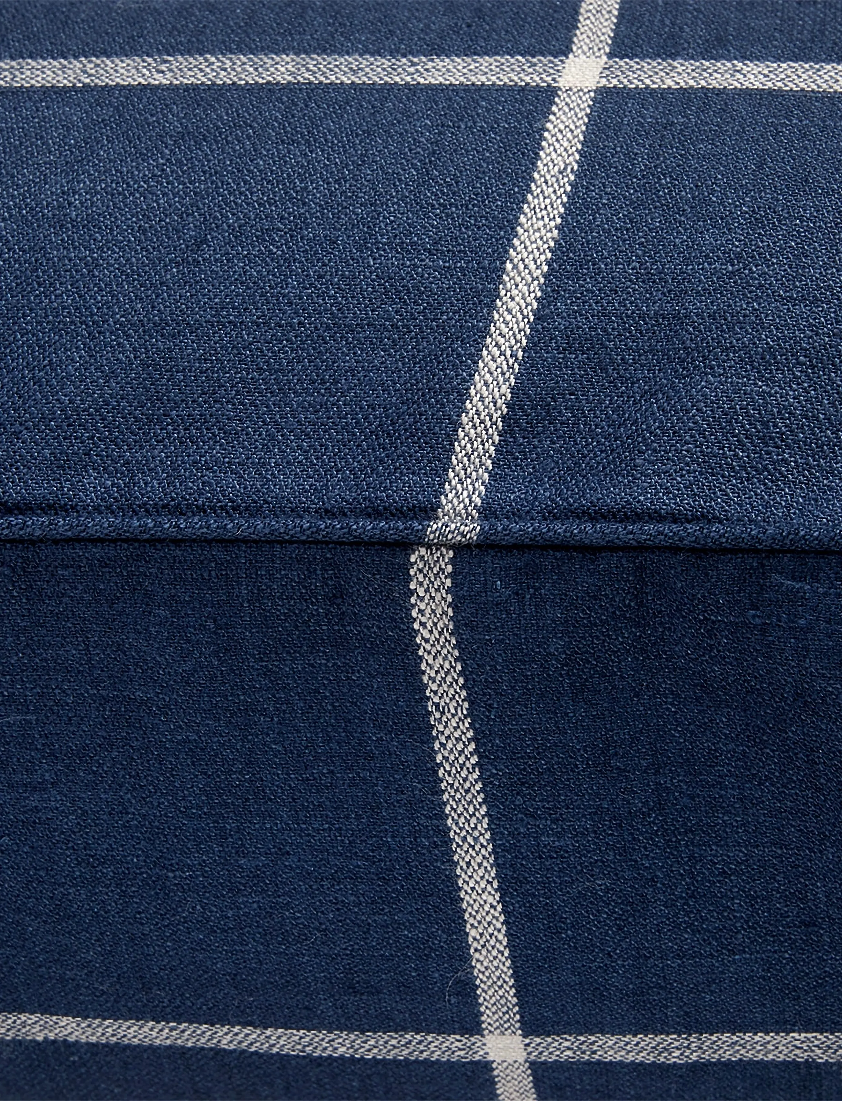 Ralph Lauren Home - INEZ Cushion cover - coussins covers - ivnavy - 3