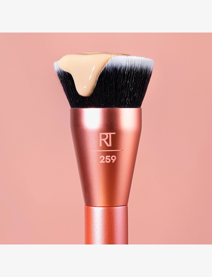 Real Techniques - Glow Round Base Brush - makeup - no color - 1