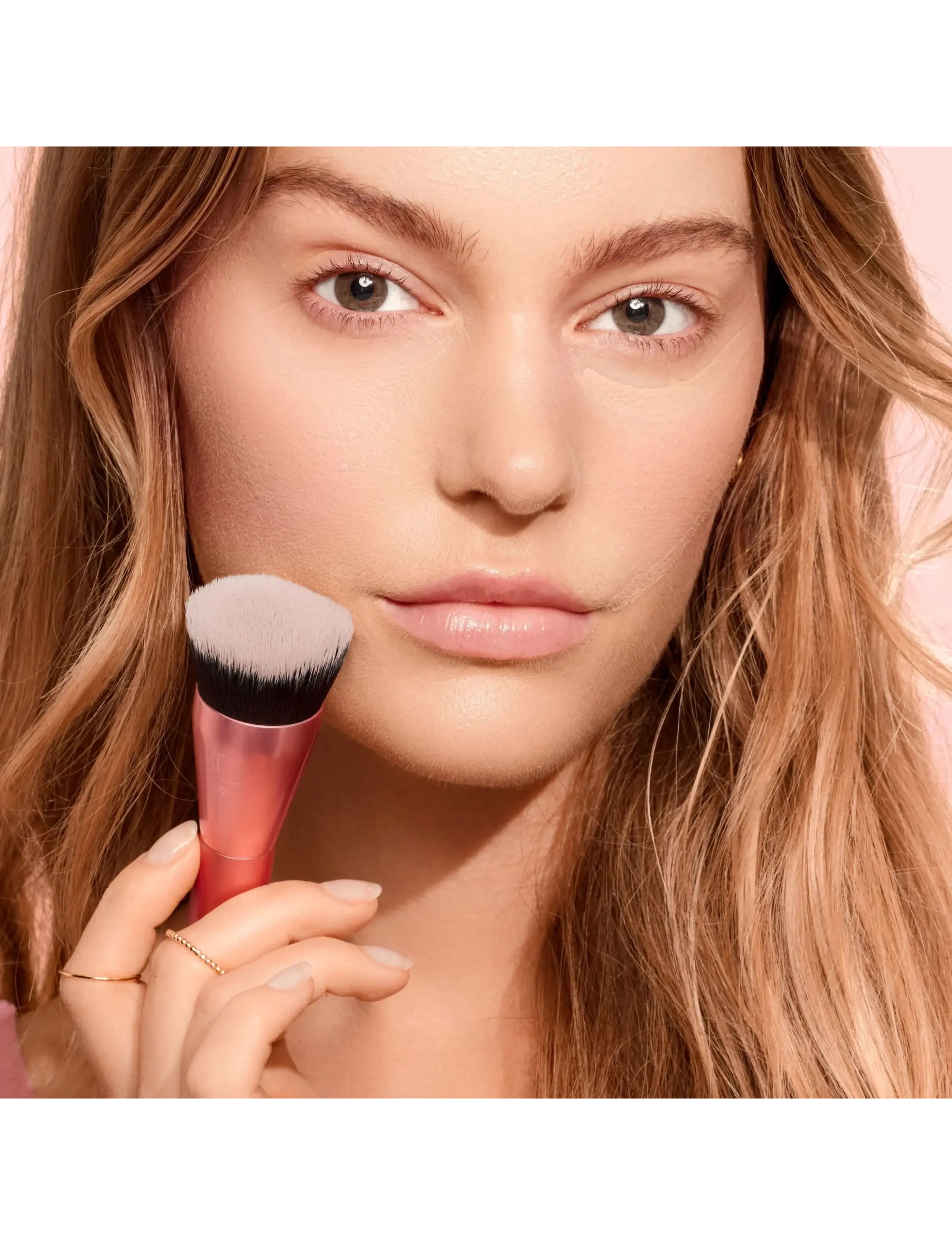 Real Techniques - Glow Round Base Brush - makeup - no color - 5