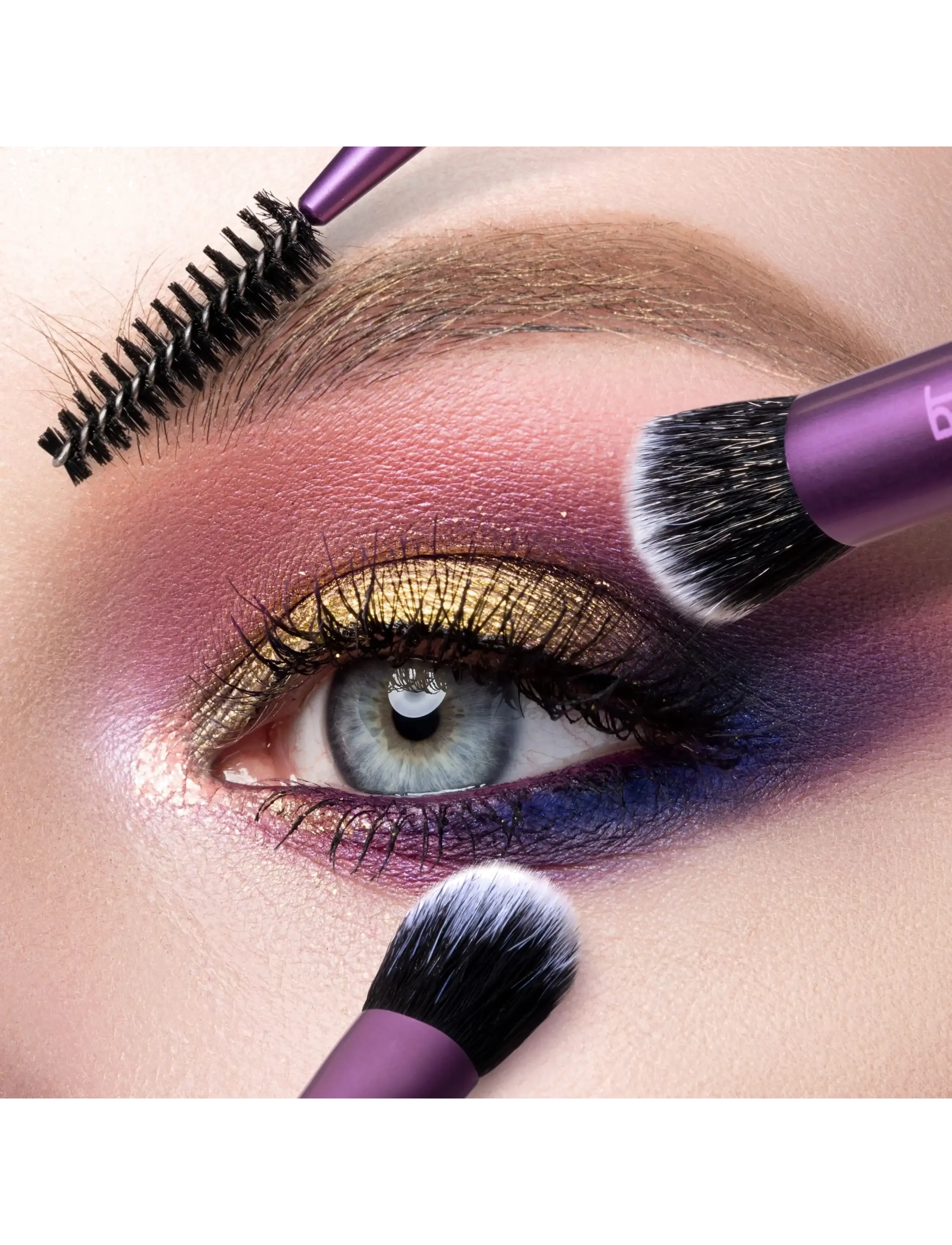 Real Techniques - Real Techniques Eye Shade + Blend - makeup - purple - 4