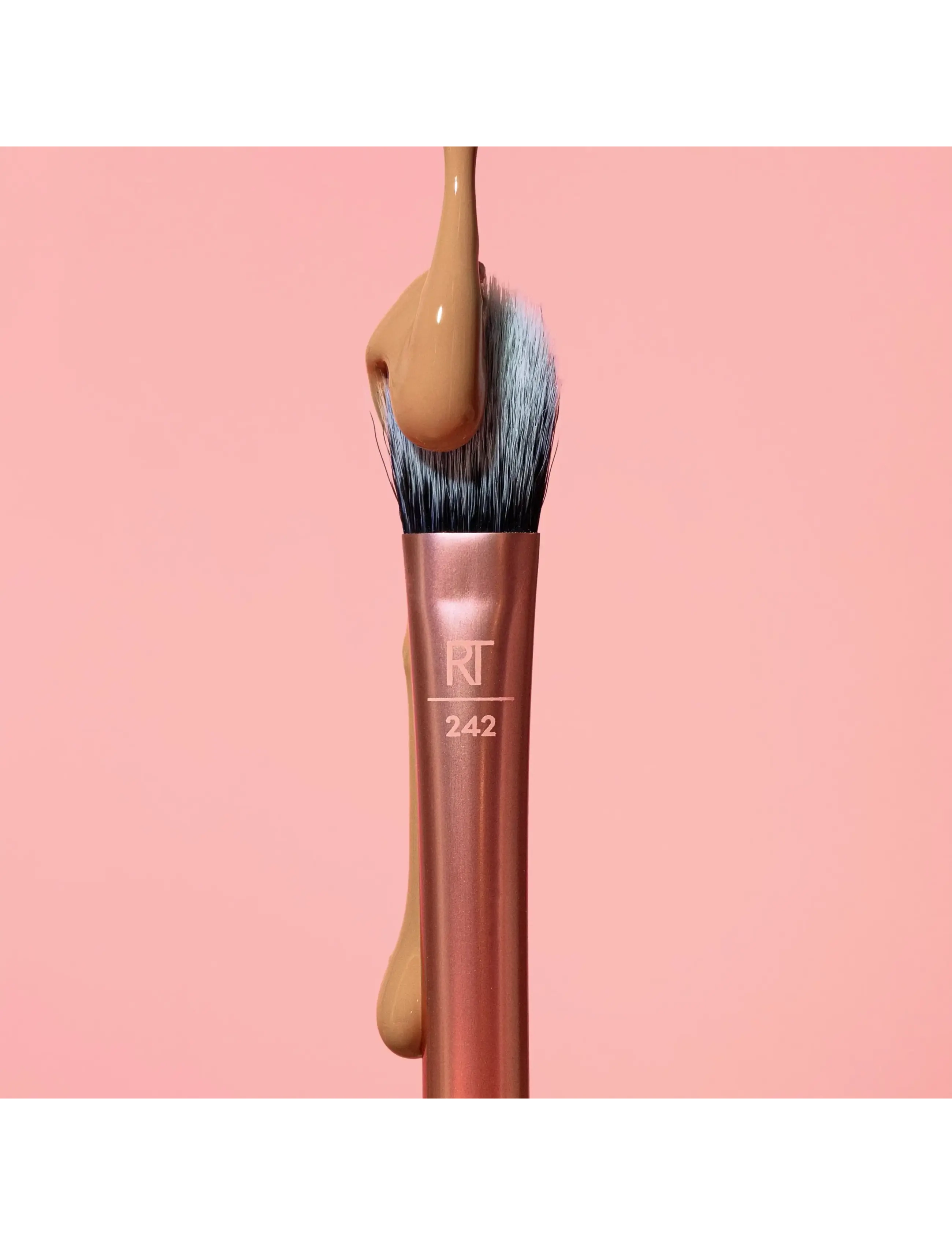 Real Techniques - Real Techniques Kitten Paw Concealer Brush - meikit - no colour - 5