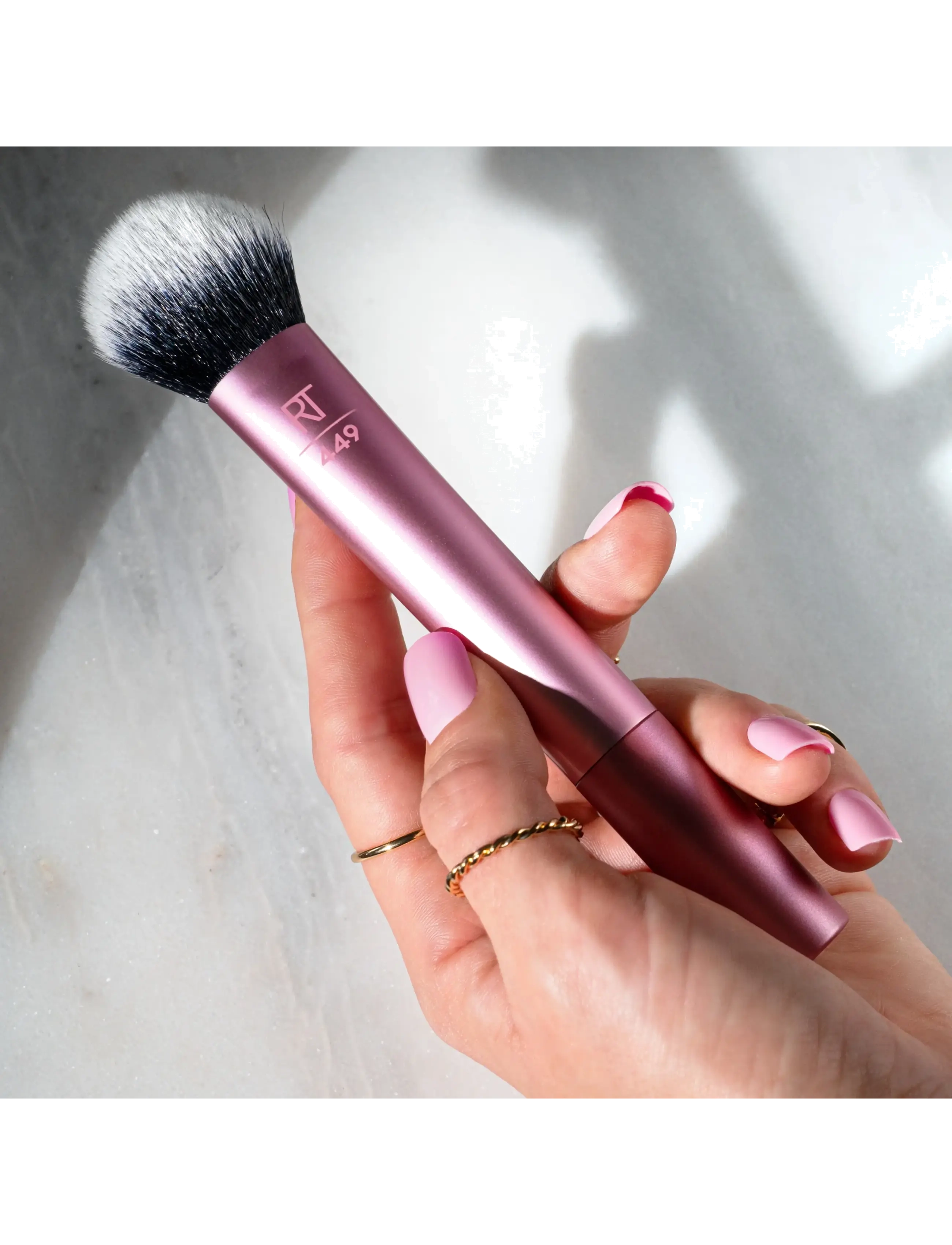 Real Techniques - Real Techniques Tapered Cheek Brush - makeup - no colour - 4