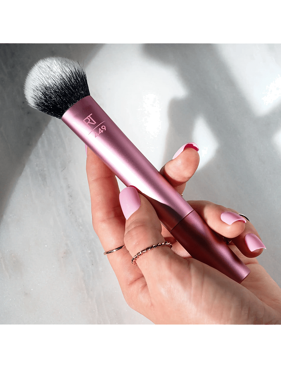 Real Techniques - Real Techniques Tapered Cheek Brush - makeup - no colour - 4