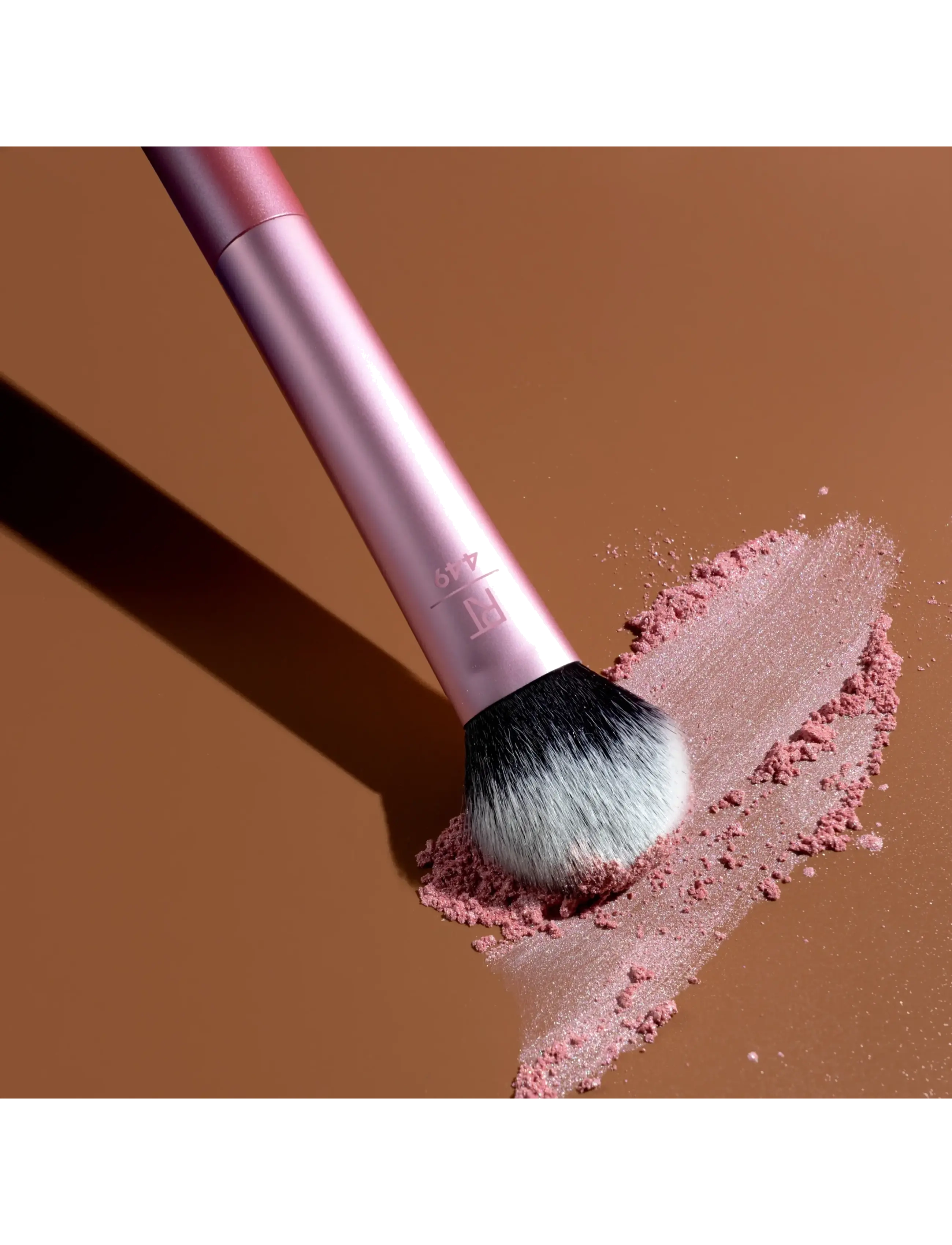 Real Techniques - Real Techniques Tapered Cheek Brush - makeup - no colour - 5