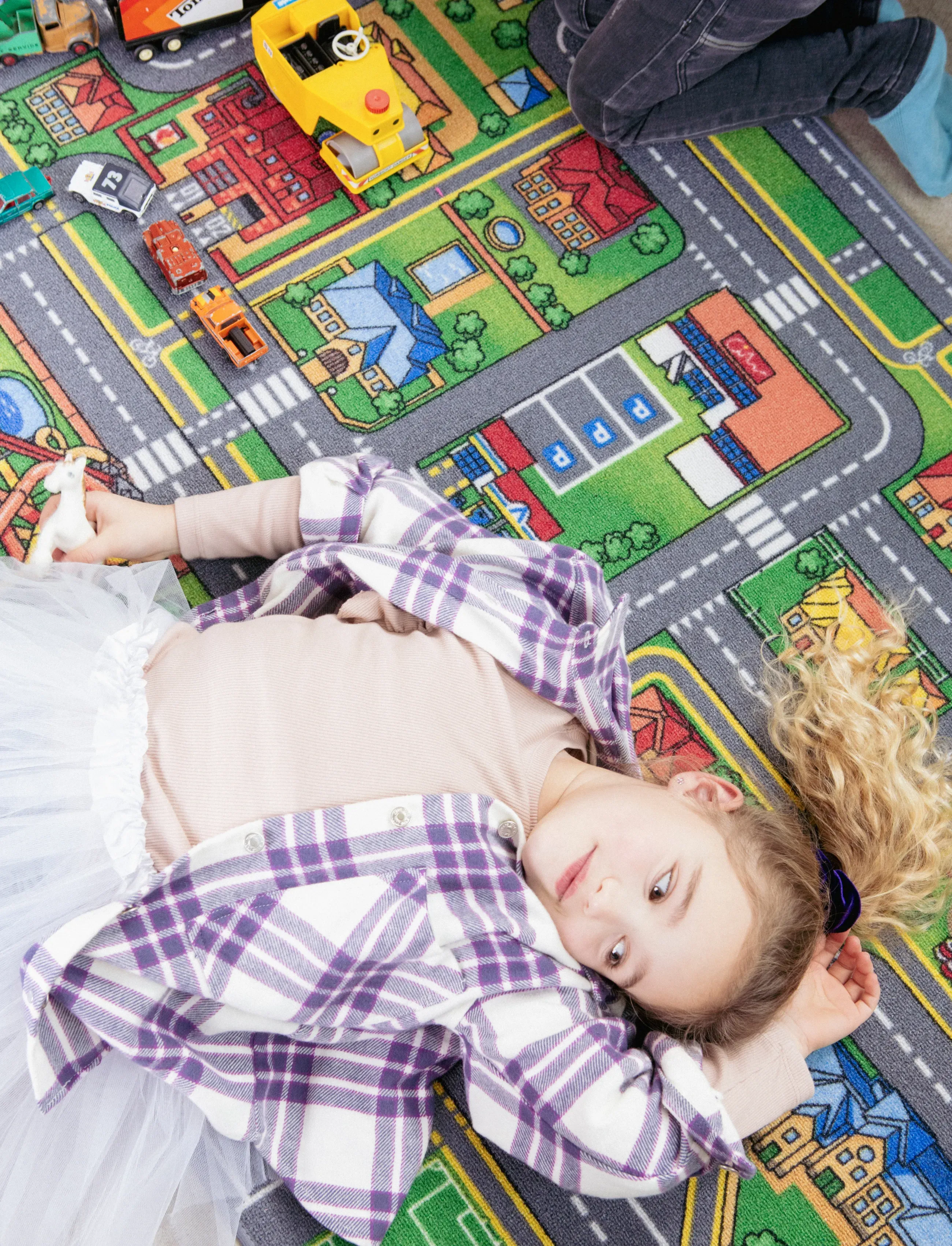 Rebel Roads - City Life Playmat - 95 x 133 cm - rektangulära mattor - multi coloured - 2