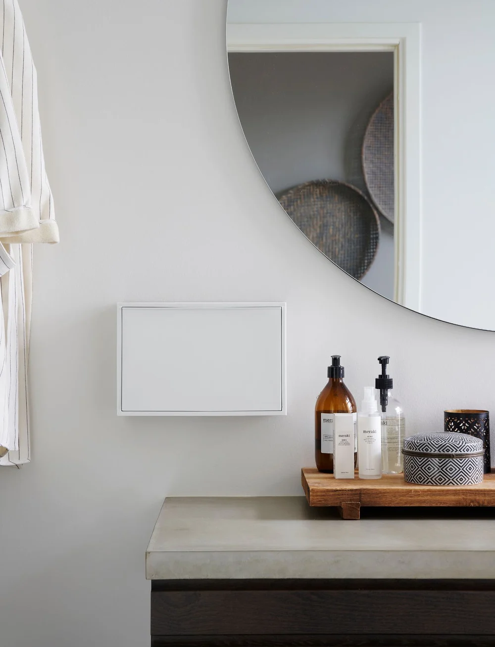 ReCollector - Stylish wall-mounted toilet bin - vannitoa sisustus - brilliant white - 4