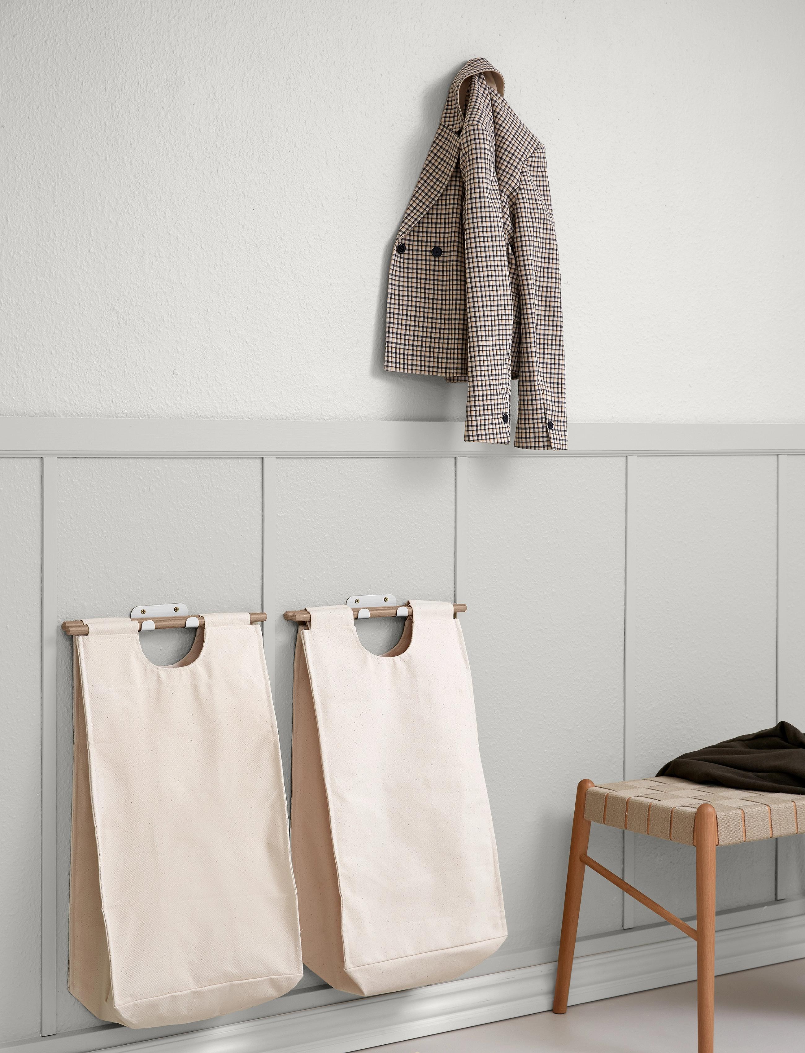 ReCollector - Stylish wall-mounted laundry bag - wäschekörbe - classic - 2