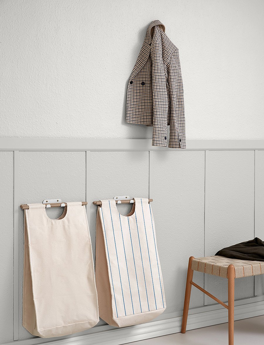 ReCollector - Stylish wall-mounted laundry bag - wäschekörbe - cobolt blue - 4