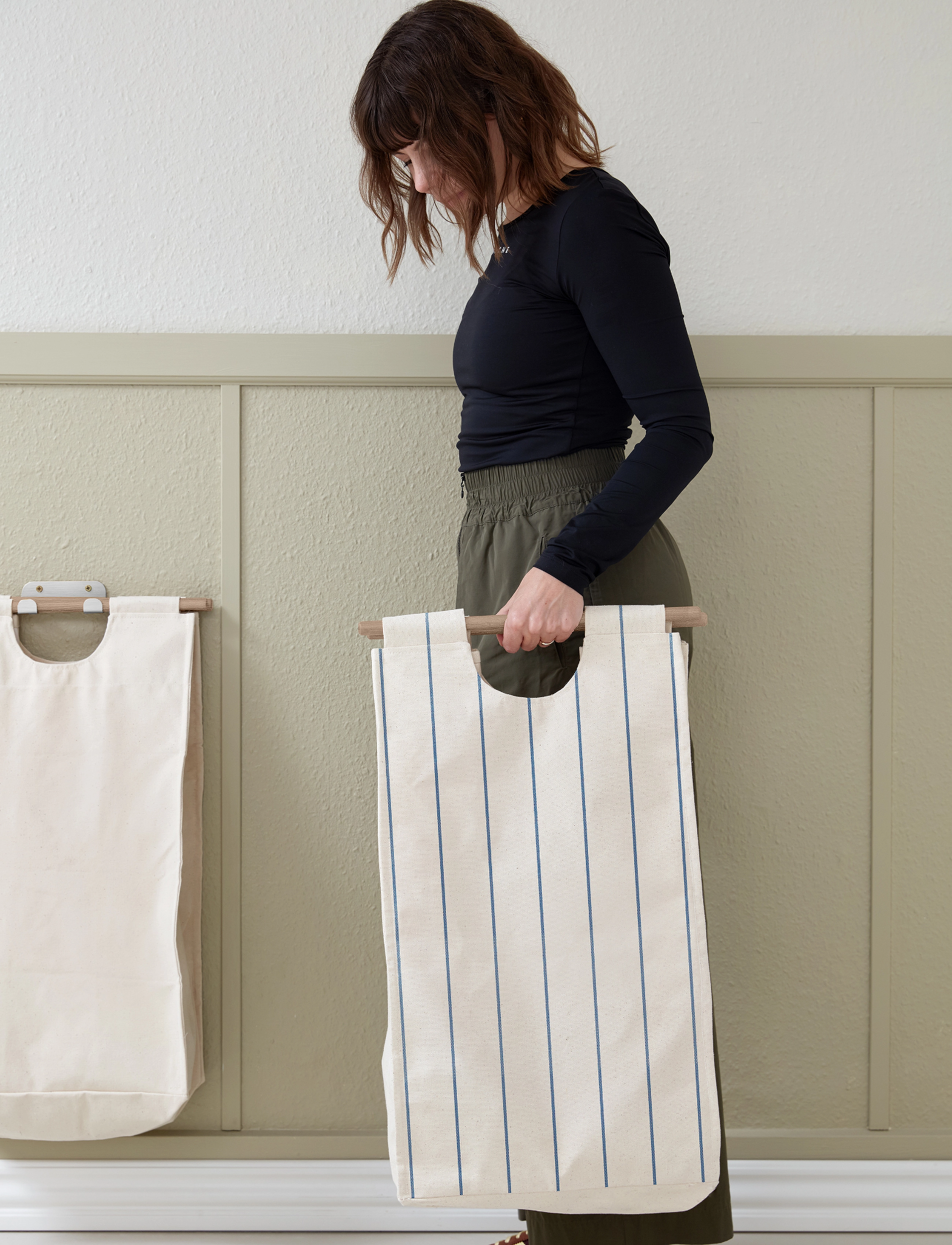 ReCollector - Stylish wall-mounted laundry bag - wäschekörbe - cobolt blue - 5