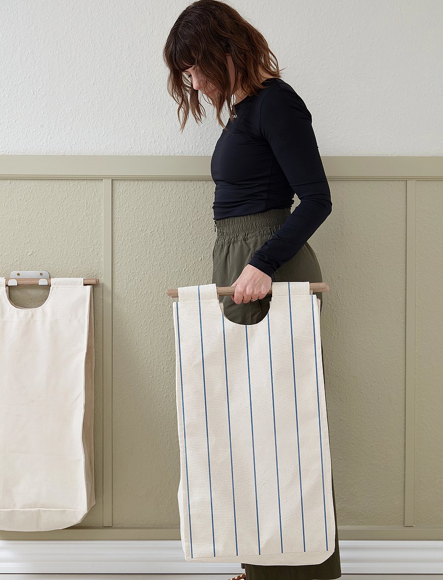 ReCollector - Stylish wall-mounted laundry bag - wäschekörbe - cobolt blue - 5