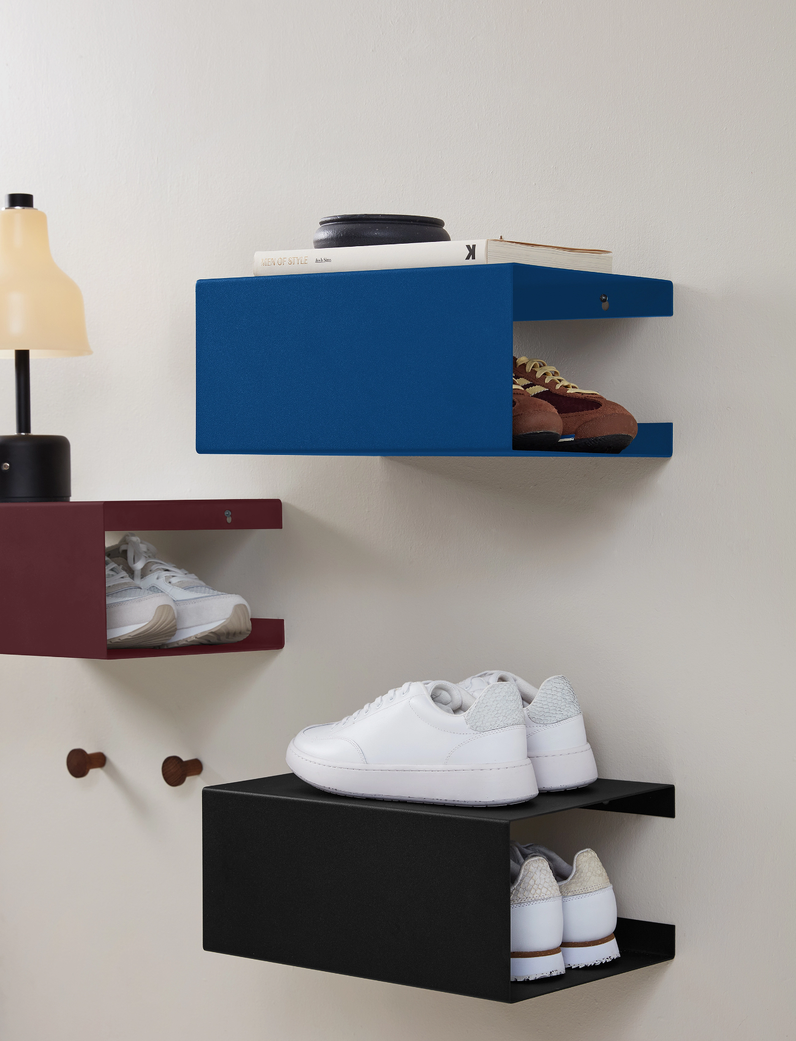 ReCollector Stlfuld Væghængt Hylde, One Size, Blue, Møbler > Hylder, Unisex