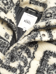 Redefined Rebel - RRMylo Jacket - mid layer jackets - pristine - 2
