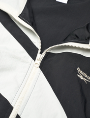 Reebok Classics - CL AE FR TT - sports jackets - night black - 4